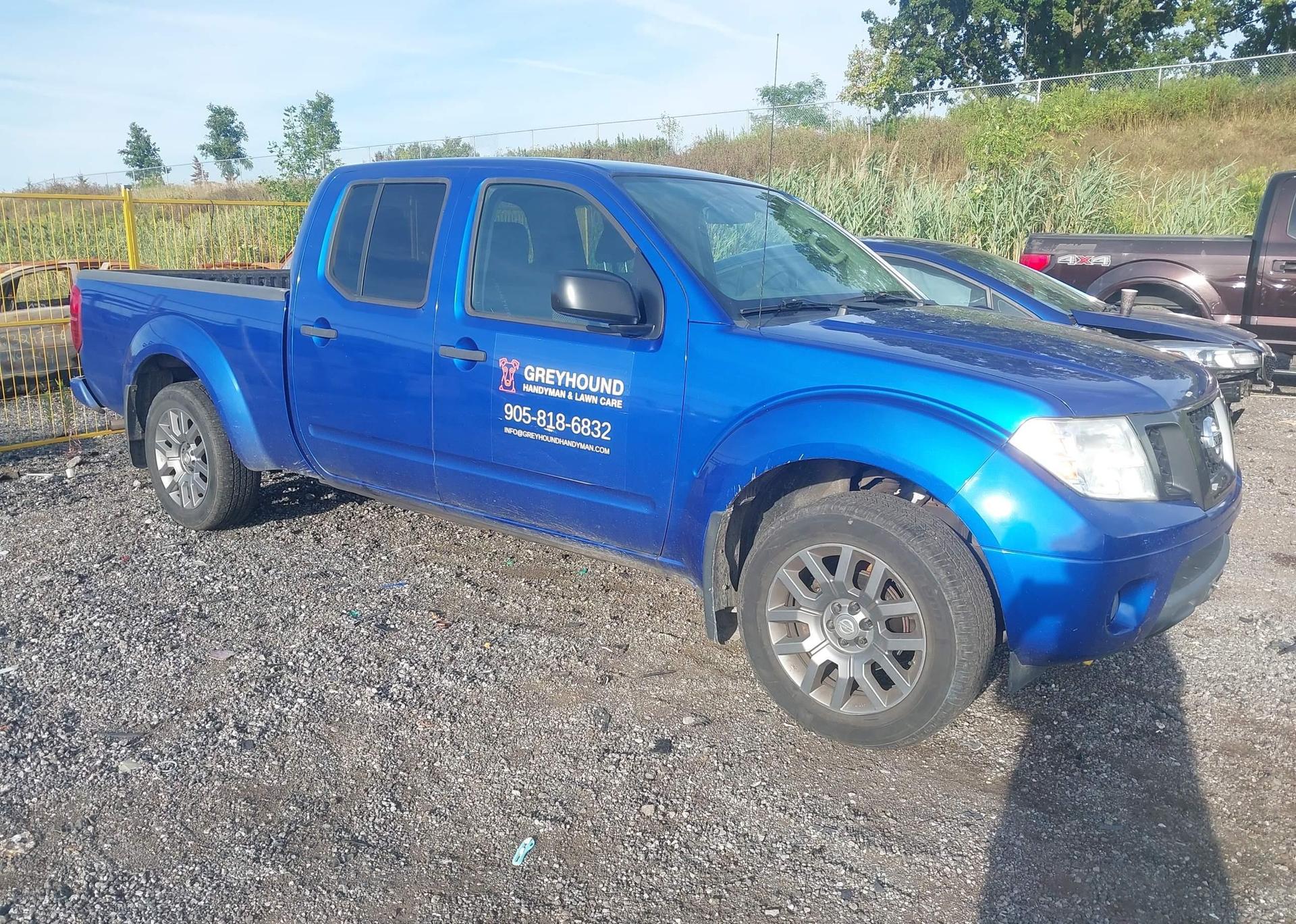 2012 NISSAN FRONTIER SL