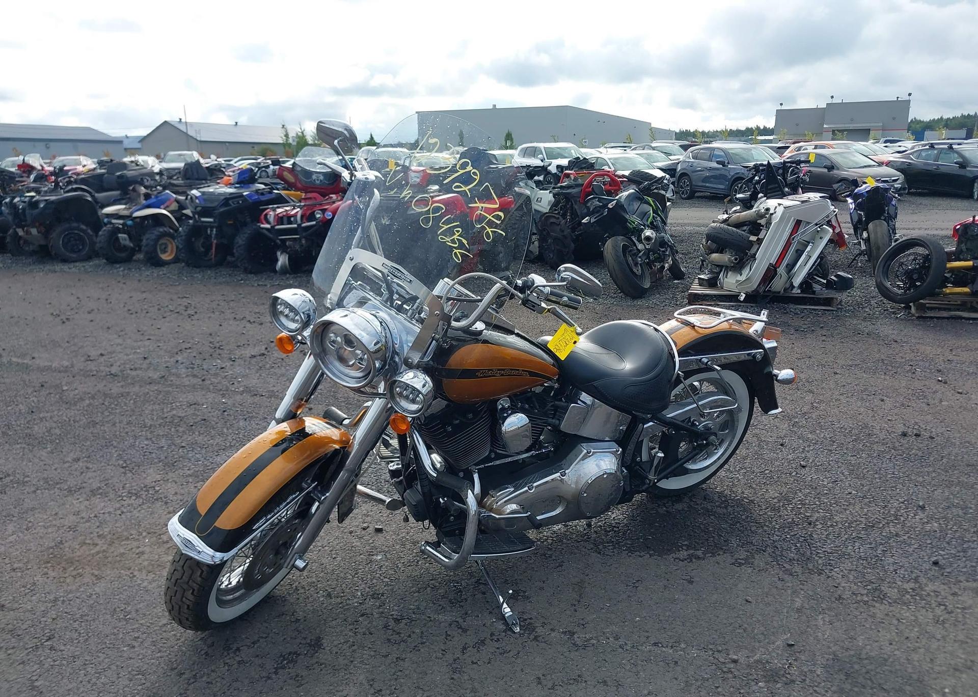 2006 HARLEY-DAVIDSON FLSTNI