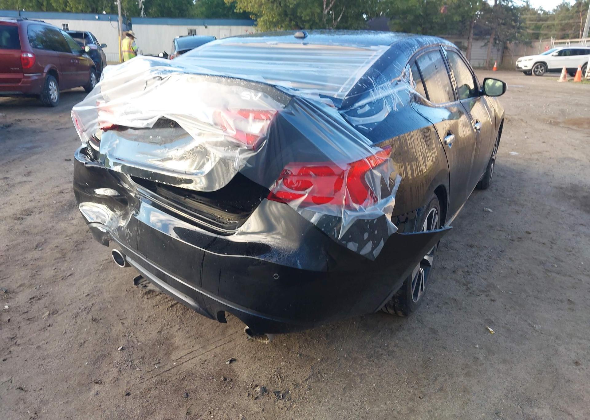 2018 NISSAN MAXIMA