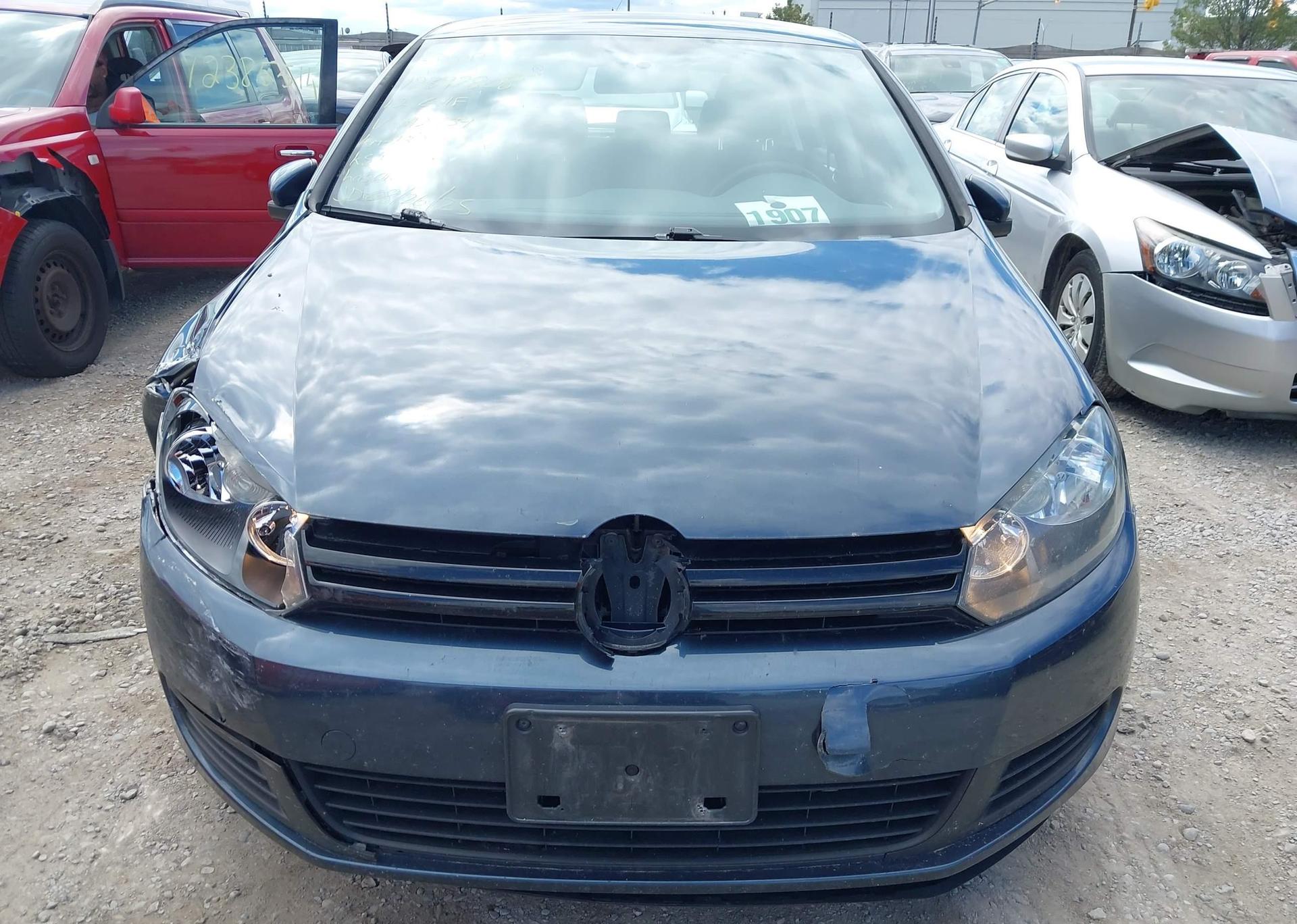 2012 VOLKSWAGEN GOLF 2.5L COMFORTLINE