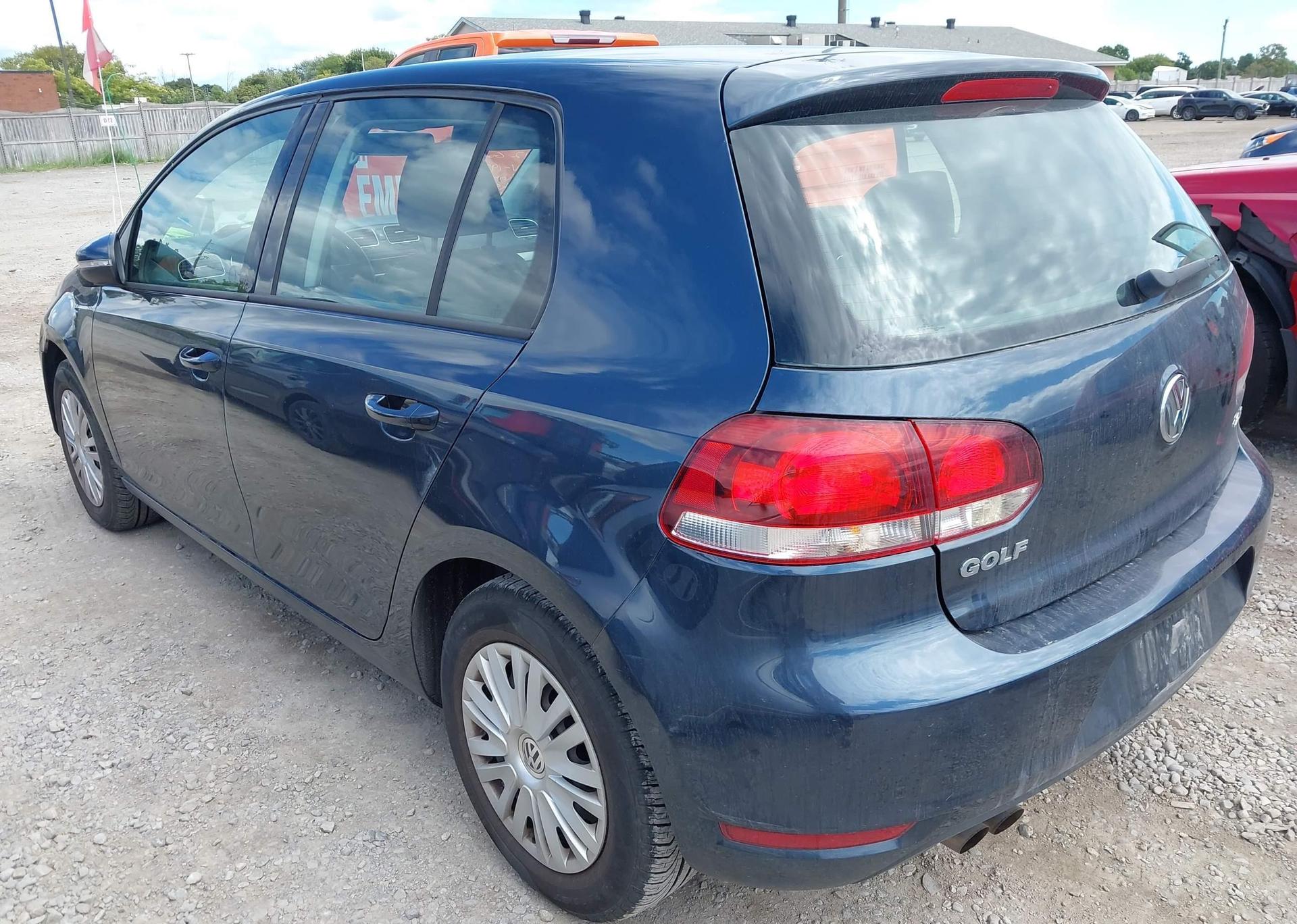 2012 VOLKSWAGEN GOLF 2.5L COMFORTLINE