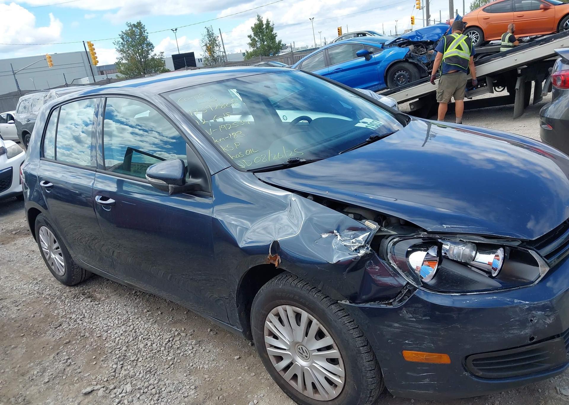 2012 VOLKSWAGEN GOLF 2.5L COMFORTLINE