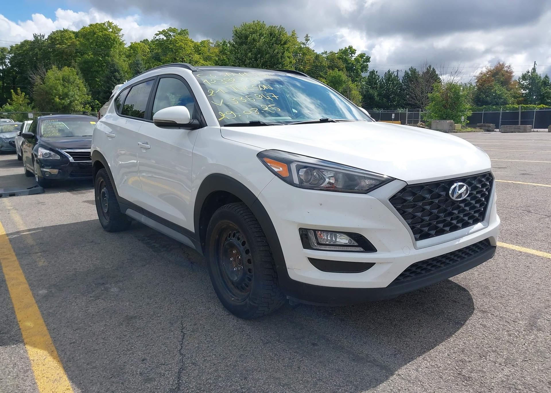 2021 HYUNDAI TUCSON PREFERRED AWD WITH SUN AND LEATHER PACKAGE