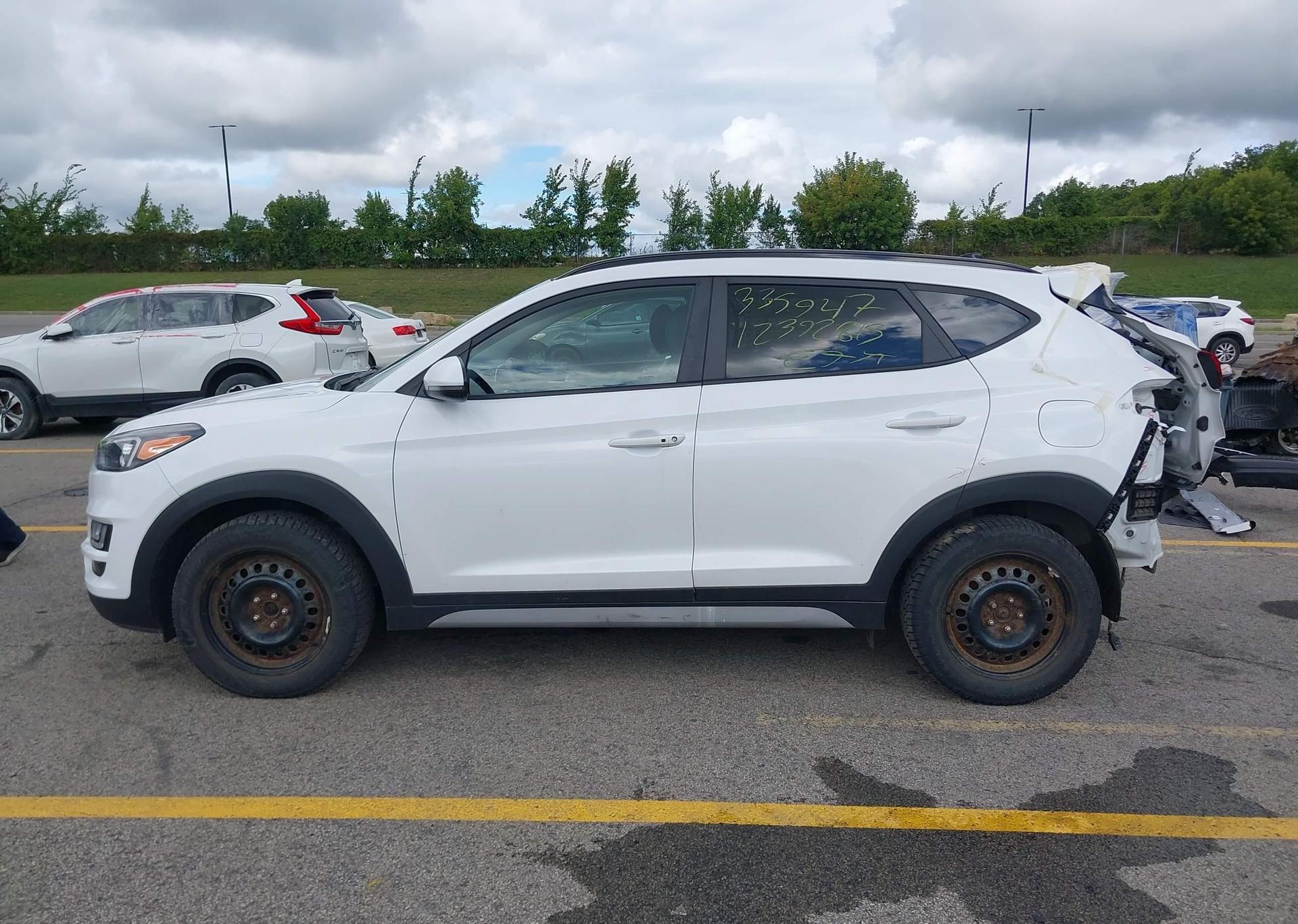 2021 HYUNDAI TUCSON PREFERRED AWD WITH SUN AND LEATHER PACKAGE