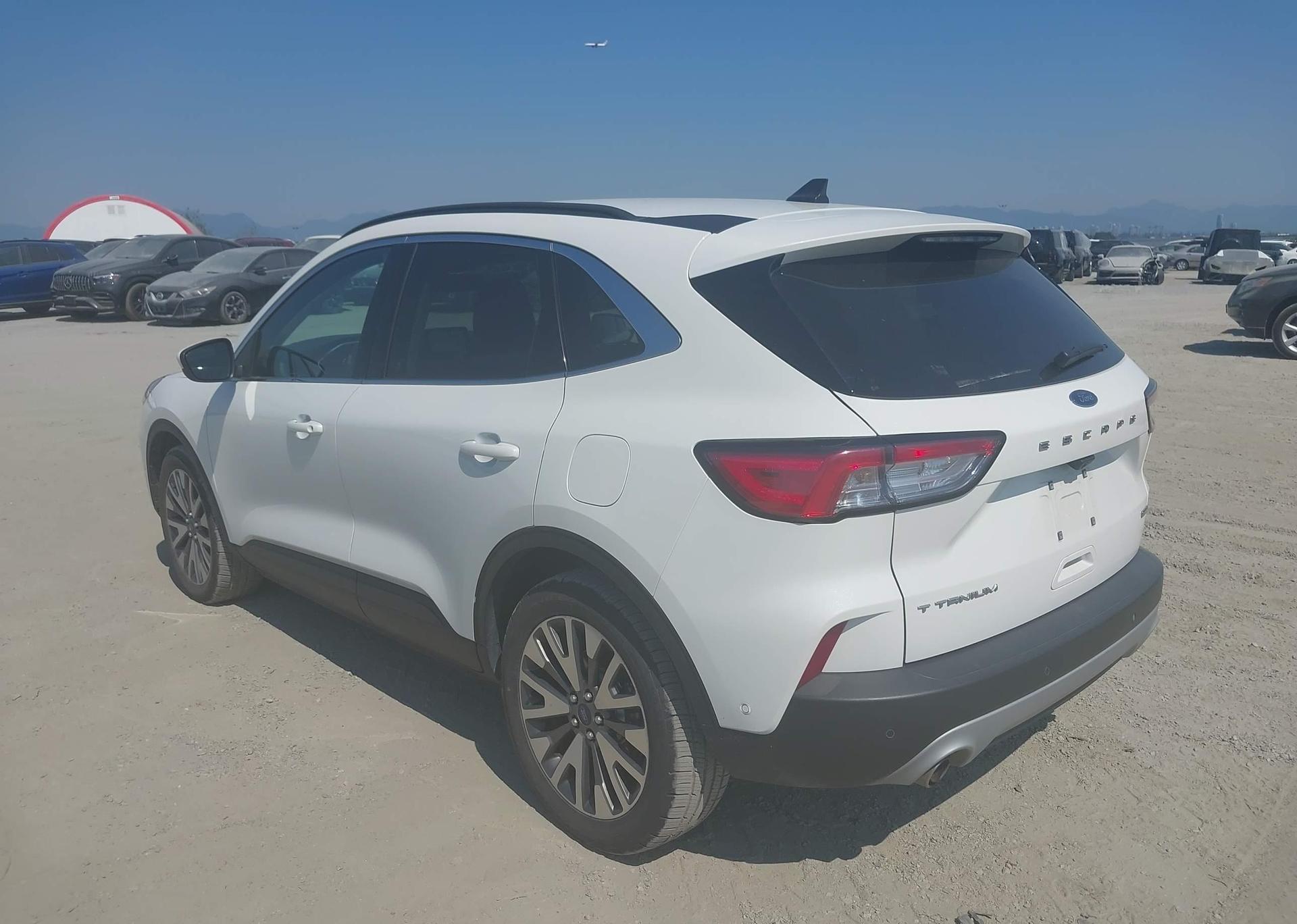 2021 FORD ESCAPE TITANIUM