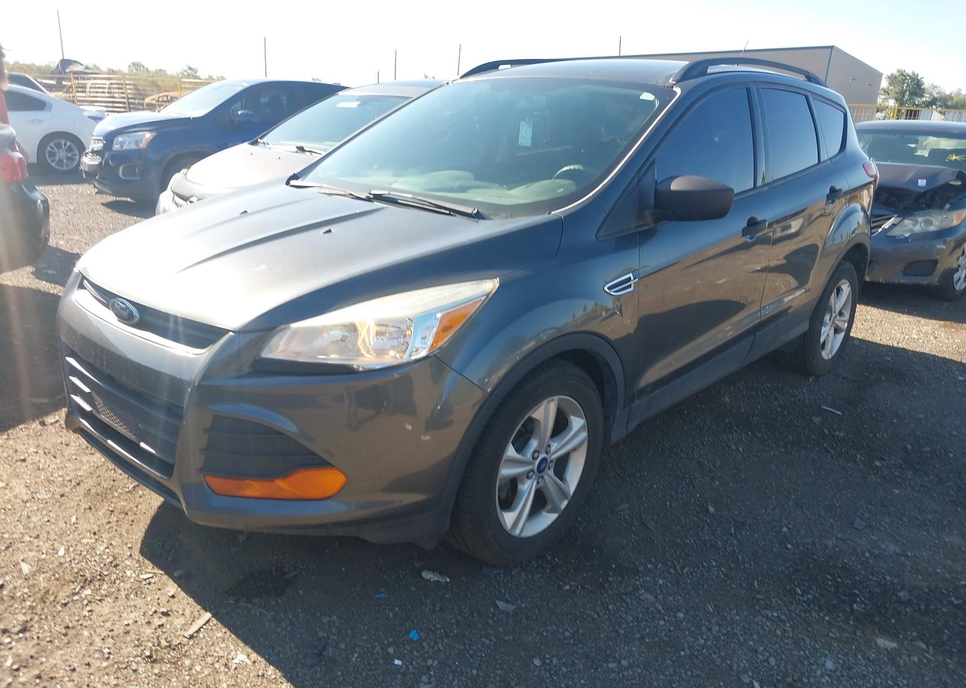2015 FORD ESCAPE S