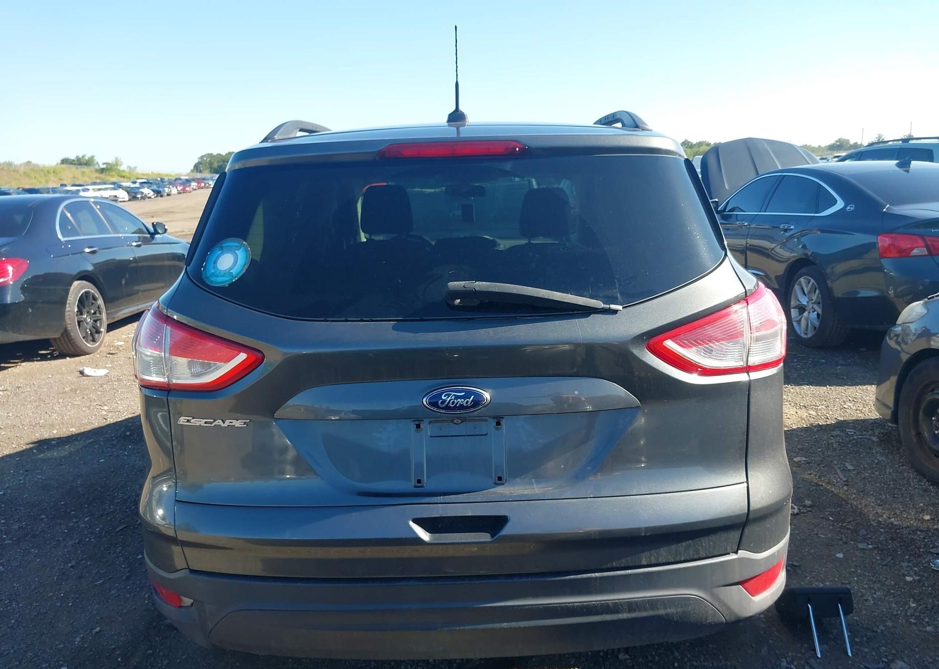 2015 FORD ESCAPE S