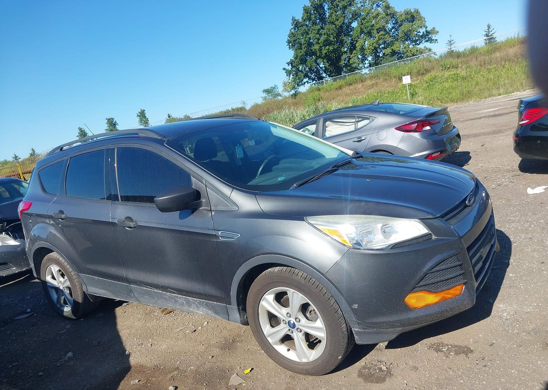 2015 FORD ESCAPE S