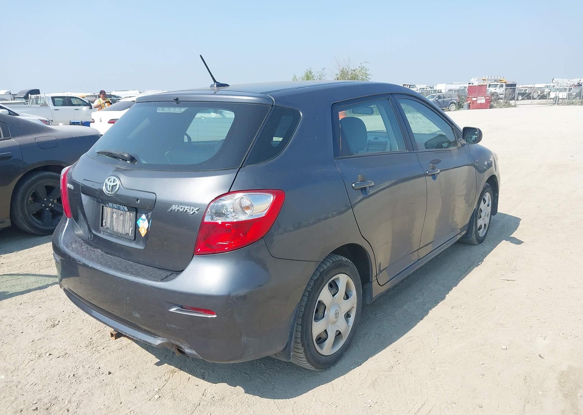 2010 TOYOTA MATRIX