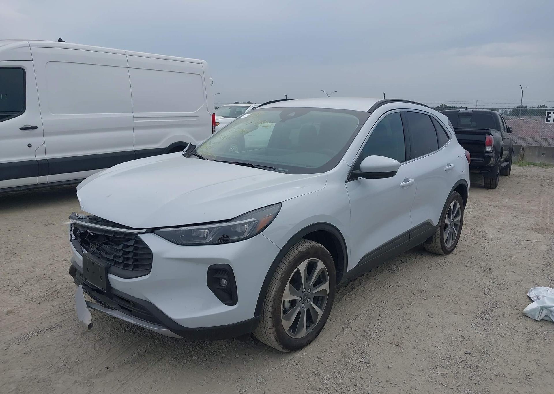 2025 FORD ESCAPE PLATINUM