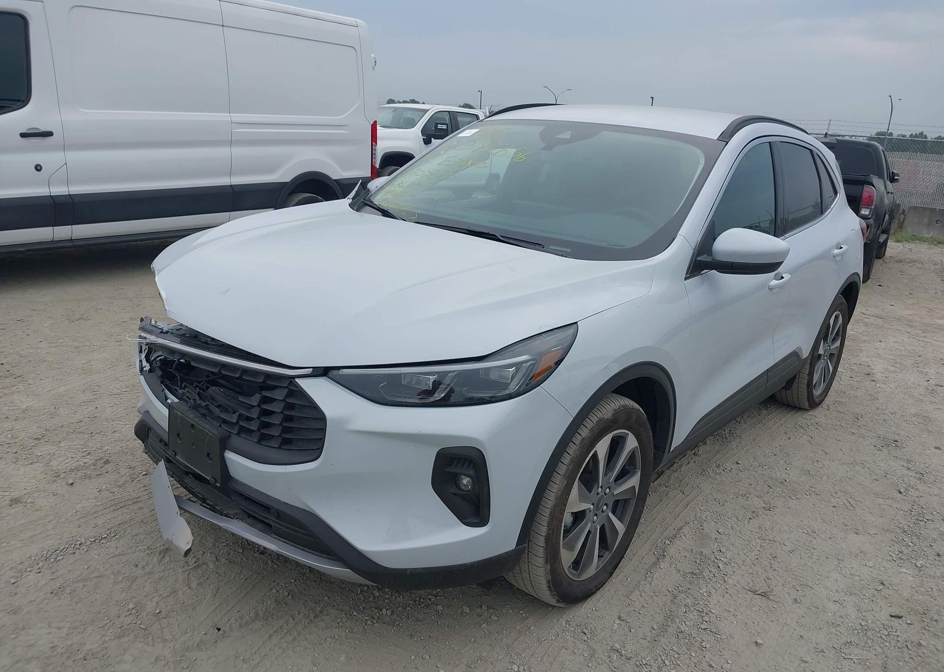 2025 FORD ESCAPE PLATINUM