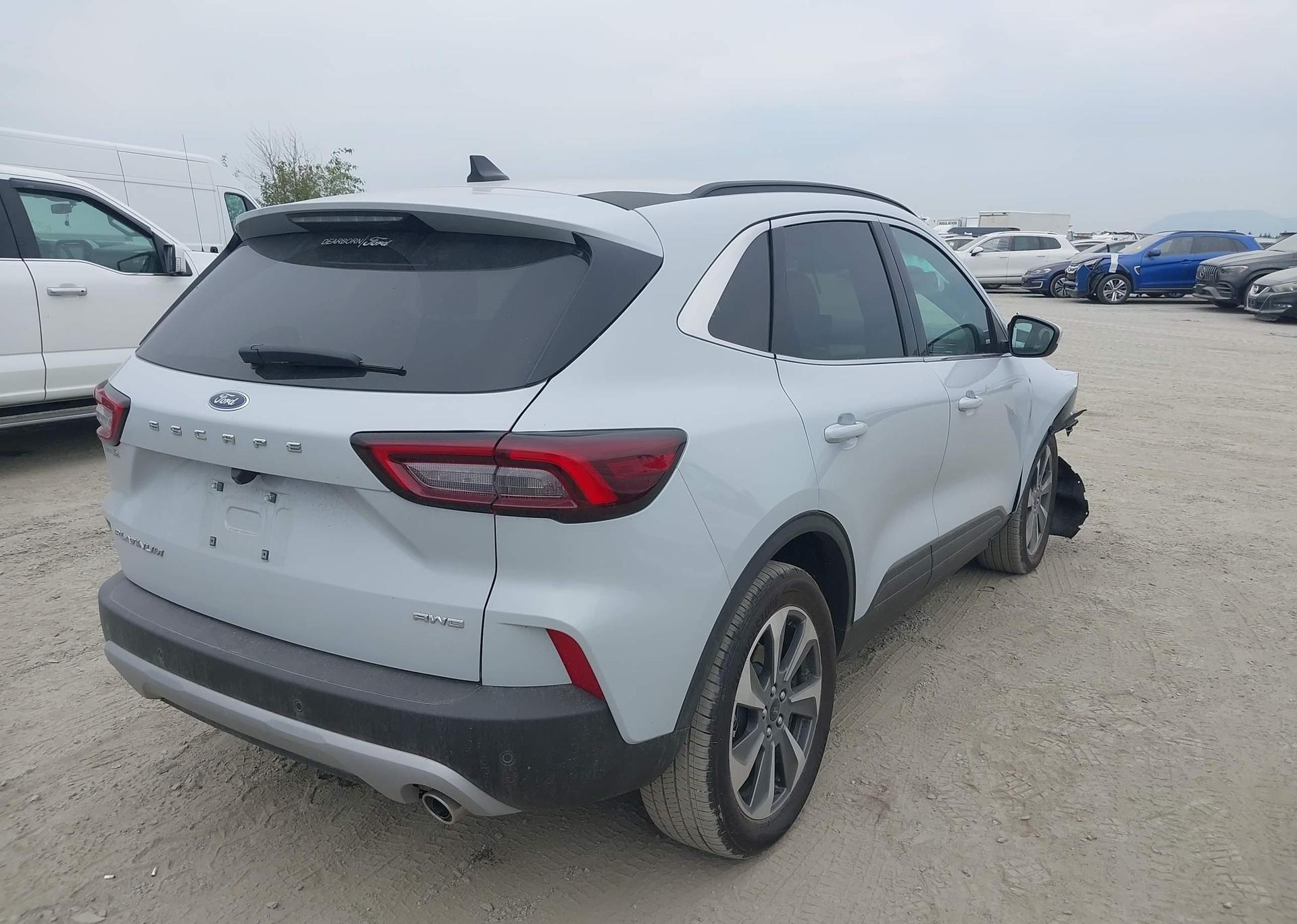 2025 FORD ESCAPE PLATINUM