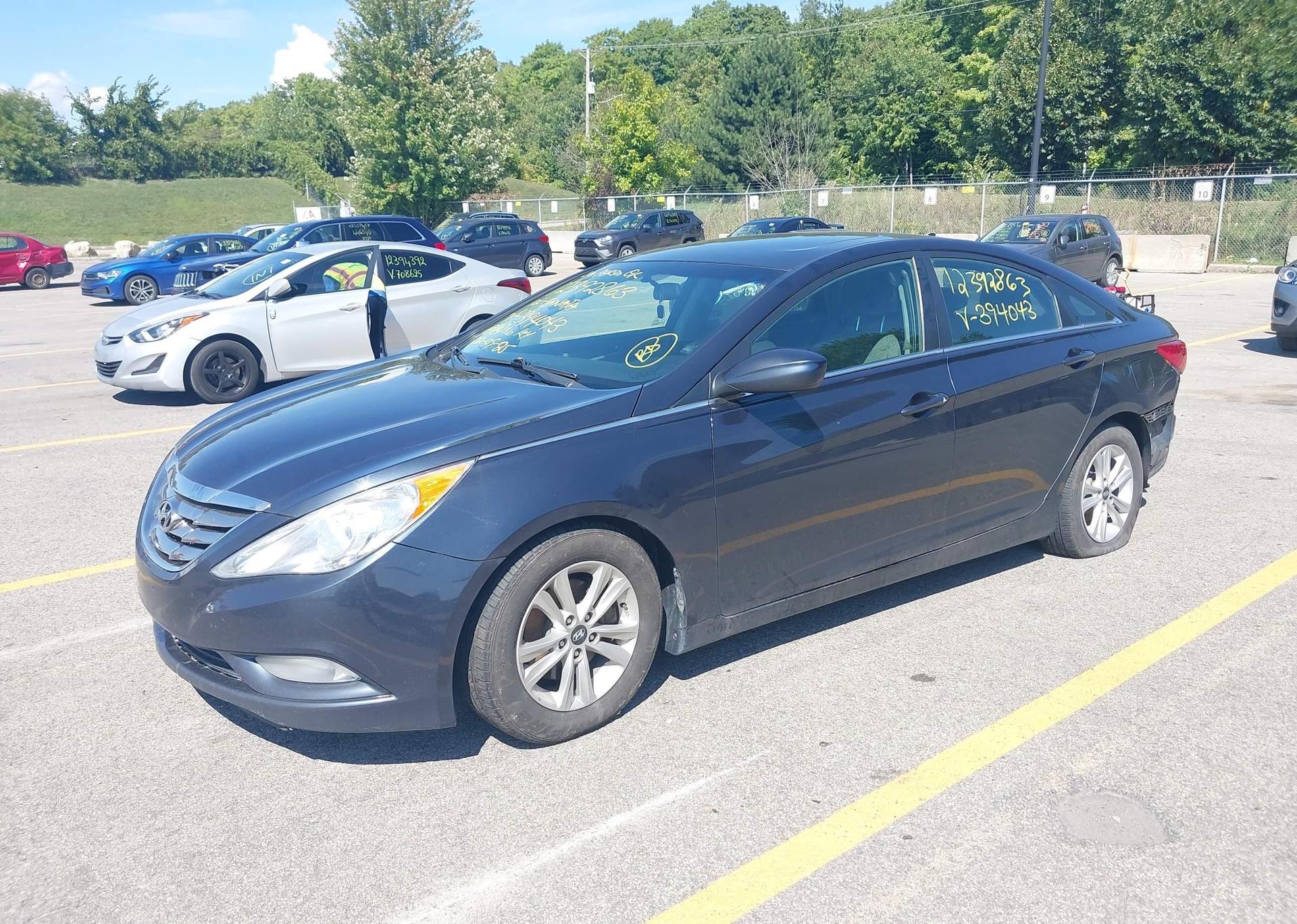 2012 HYUNDAI SONATA GLS