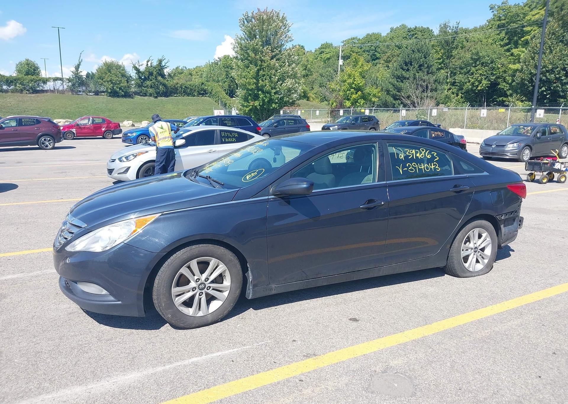 2012 HYUNDAI SONATA GLS
