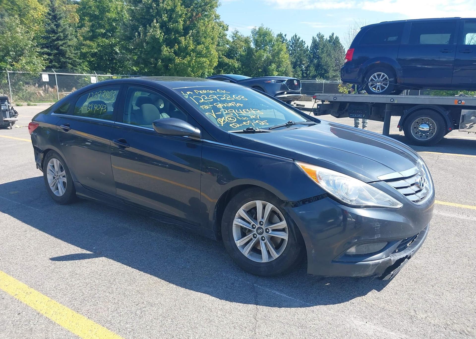2012 HYUNDAI SONATA GLS
