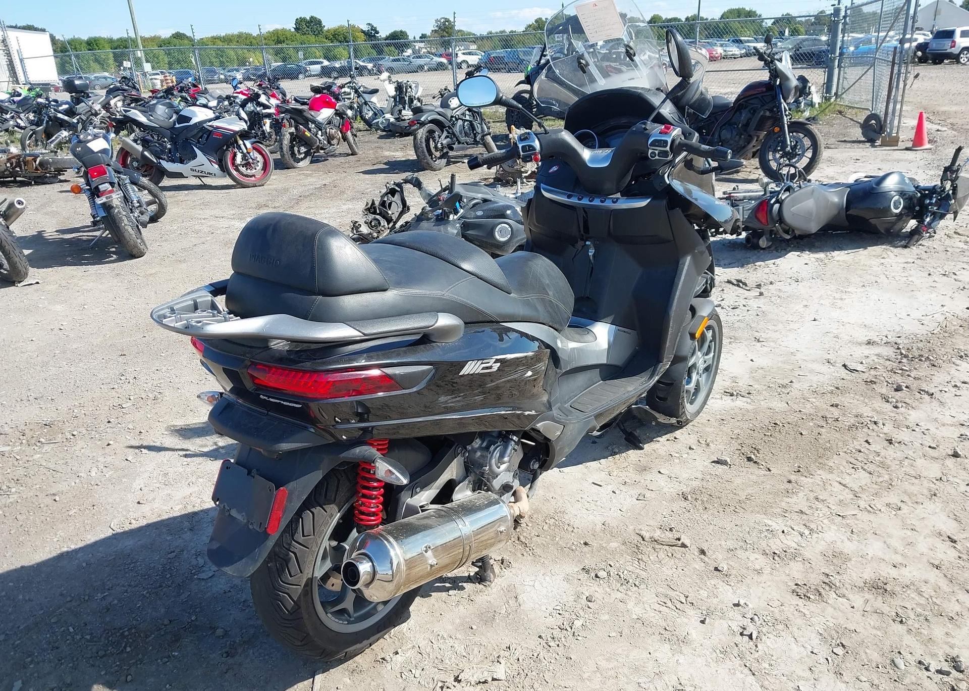 2016 PIAGGIO MP3 500 SPORT ABS