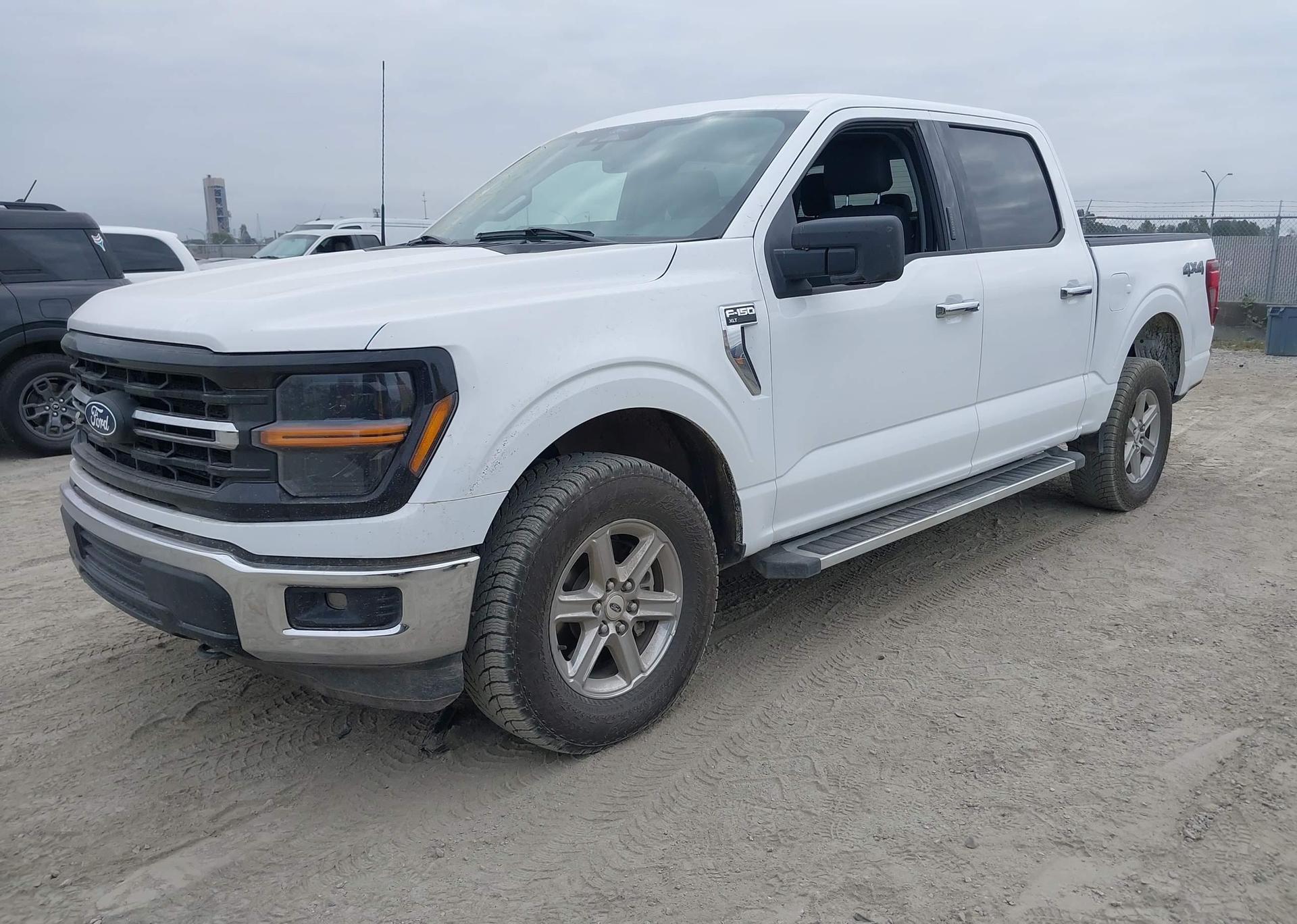 2024 FORD F150 XLT