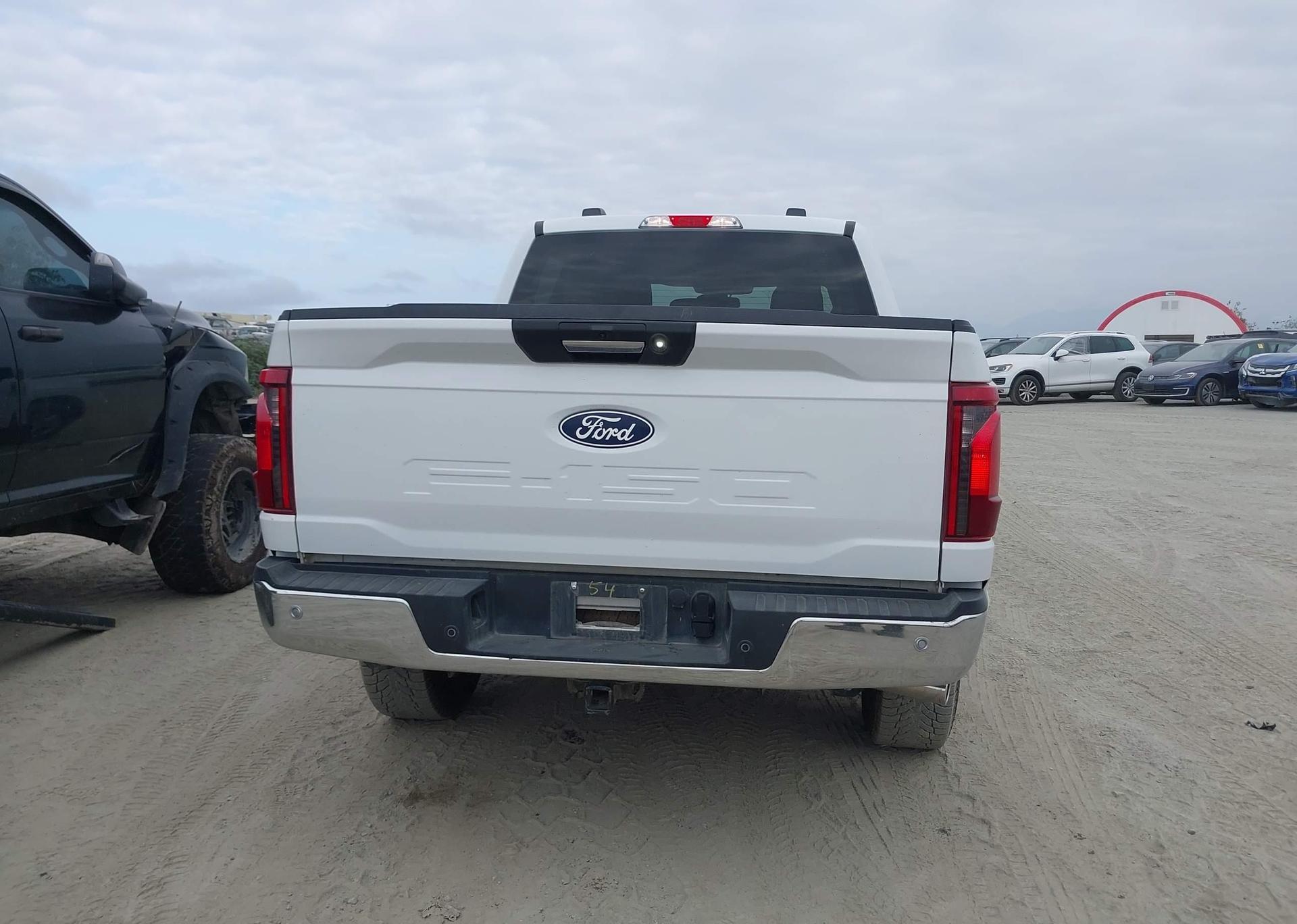 2024 FORD F150 XLT
