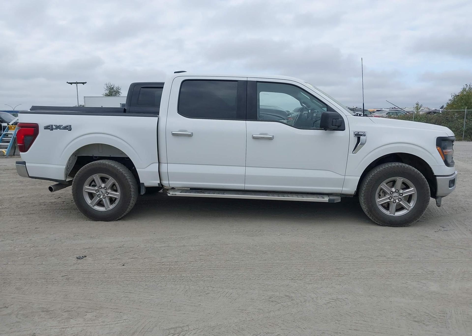 2024 FORD F150 XLT
