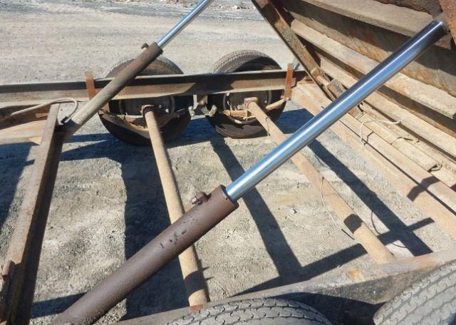 2011 KAUFMAN TRAILERS CARGO TRAILER
