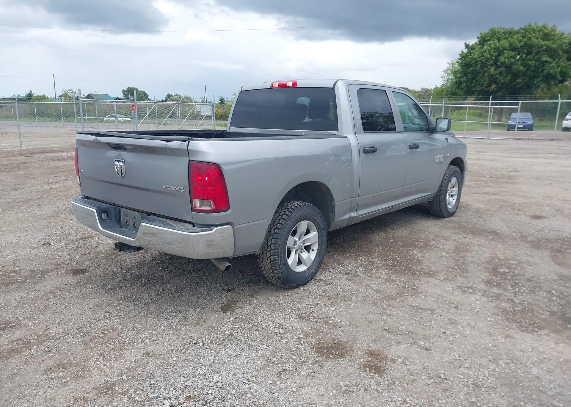 2023 RAM 1500 CLASSIC SLT