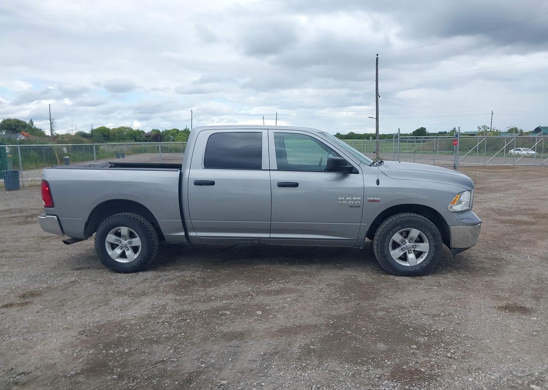 2023 RAM 1500 CLASSIC SLT