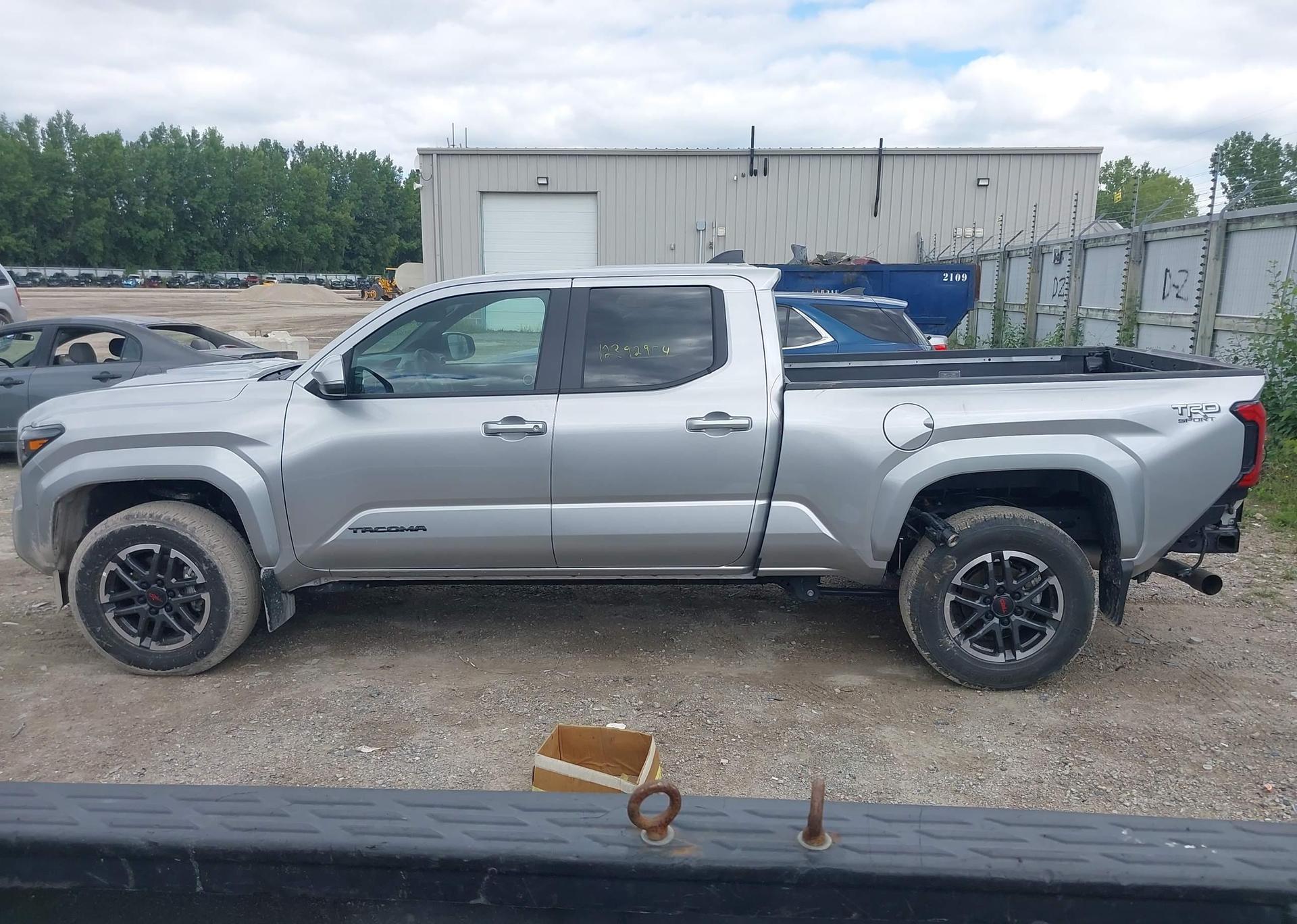 2024 TOYOTA TACOMA