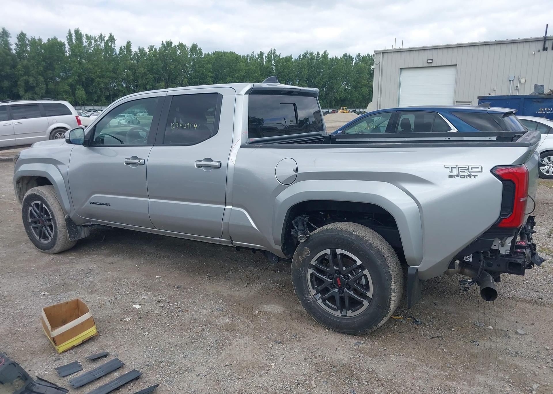 2024 TOYOTA TACOMA