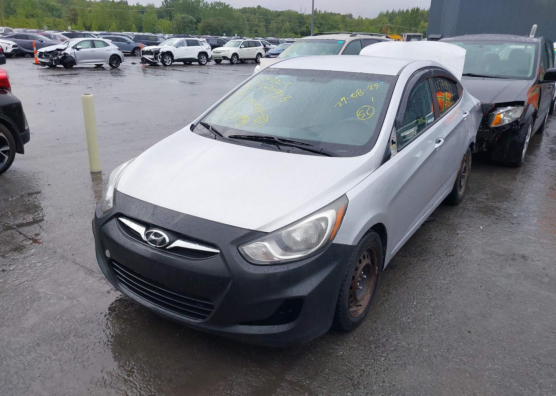 2013 HYUNDAI ACCENT
