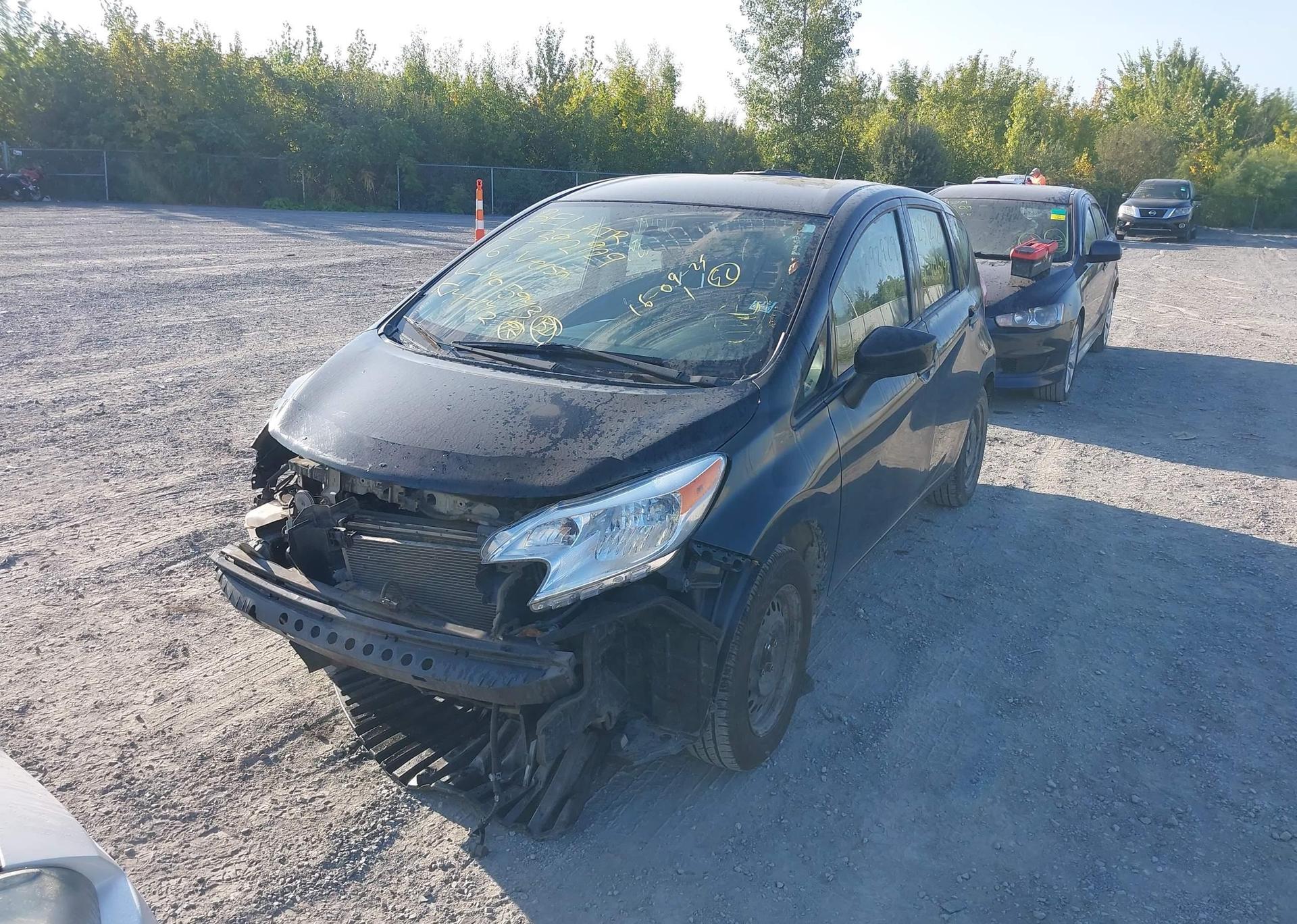 2016 NISSAN VERSA