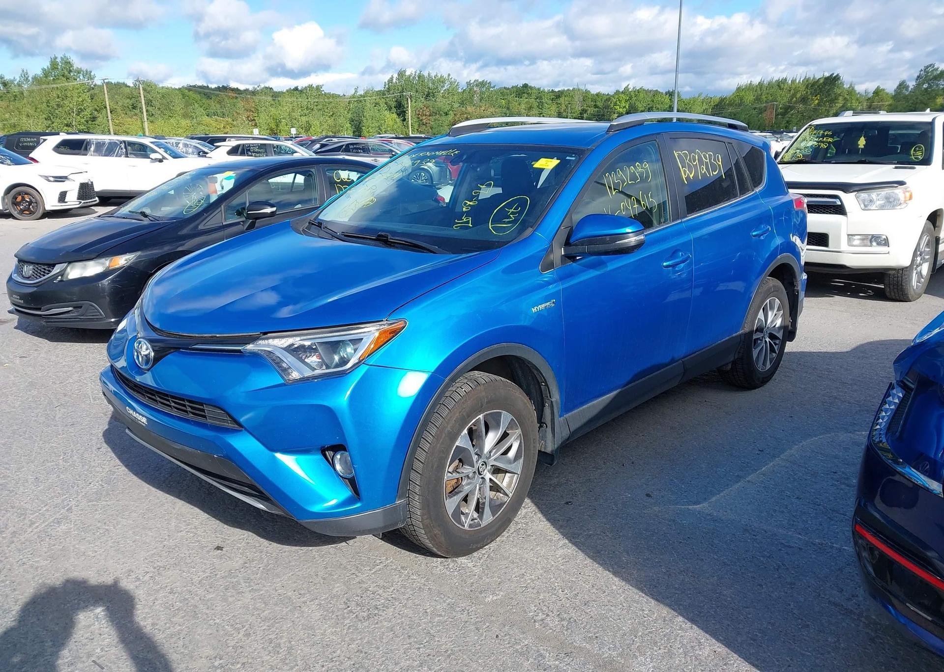2016 TOYOTA RAV4 HV XLE