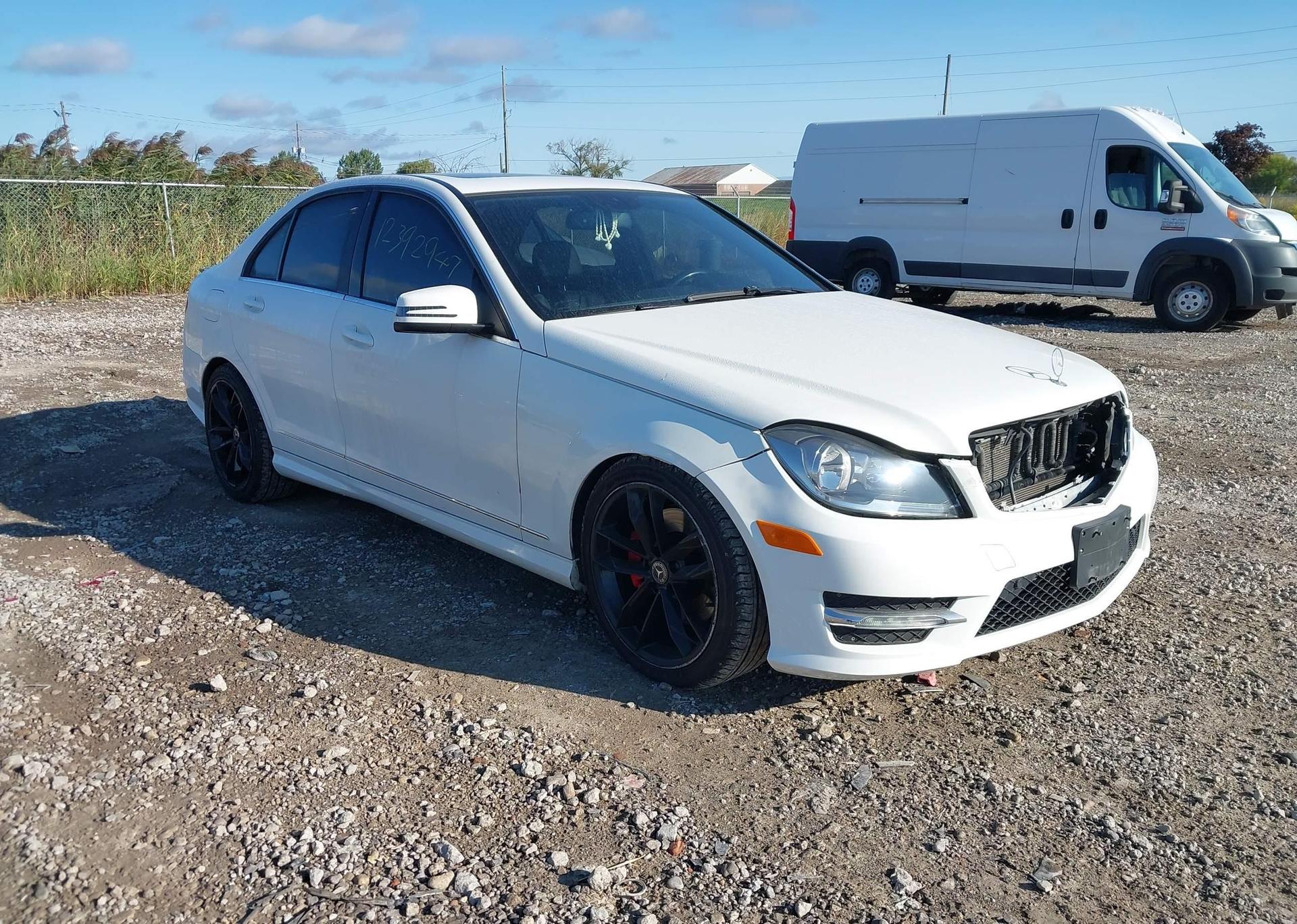 2013 MERCEDES-BENZ C 300 4MATIC