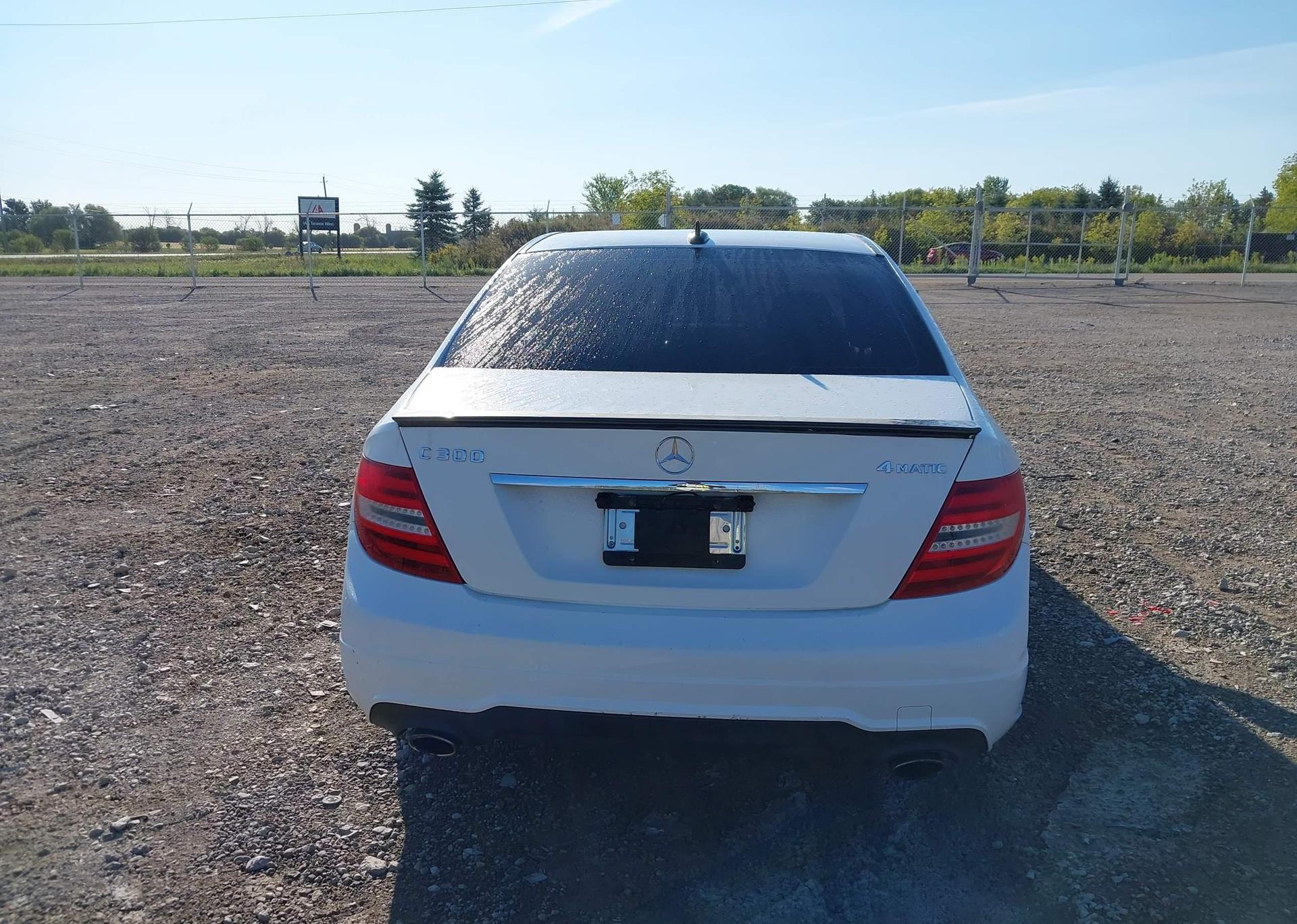 2013 MERCEDES-BENZ C 300 4MATIC