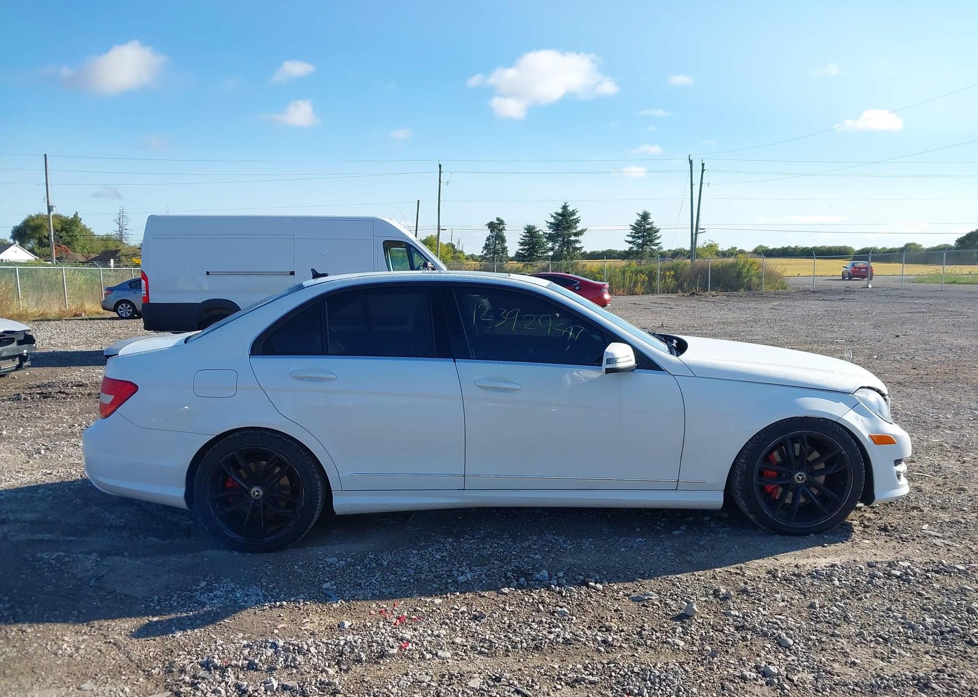 2013 MERCEDES-BENZ C 300 4MATIC
