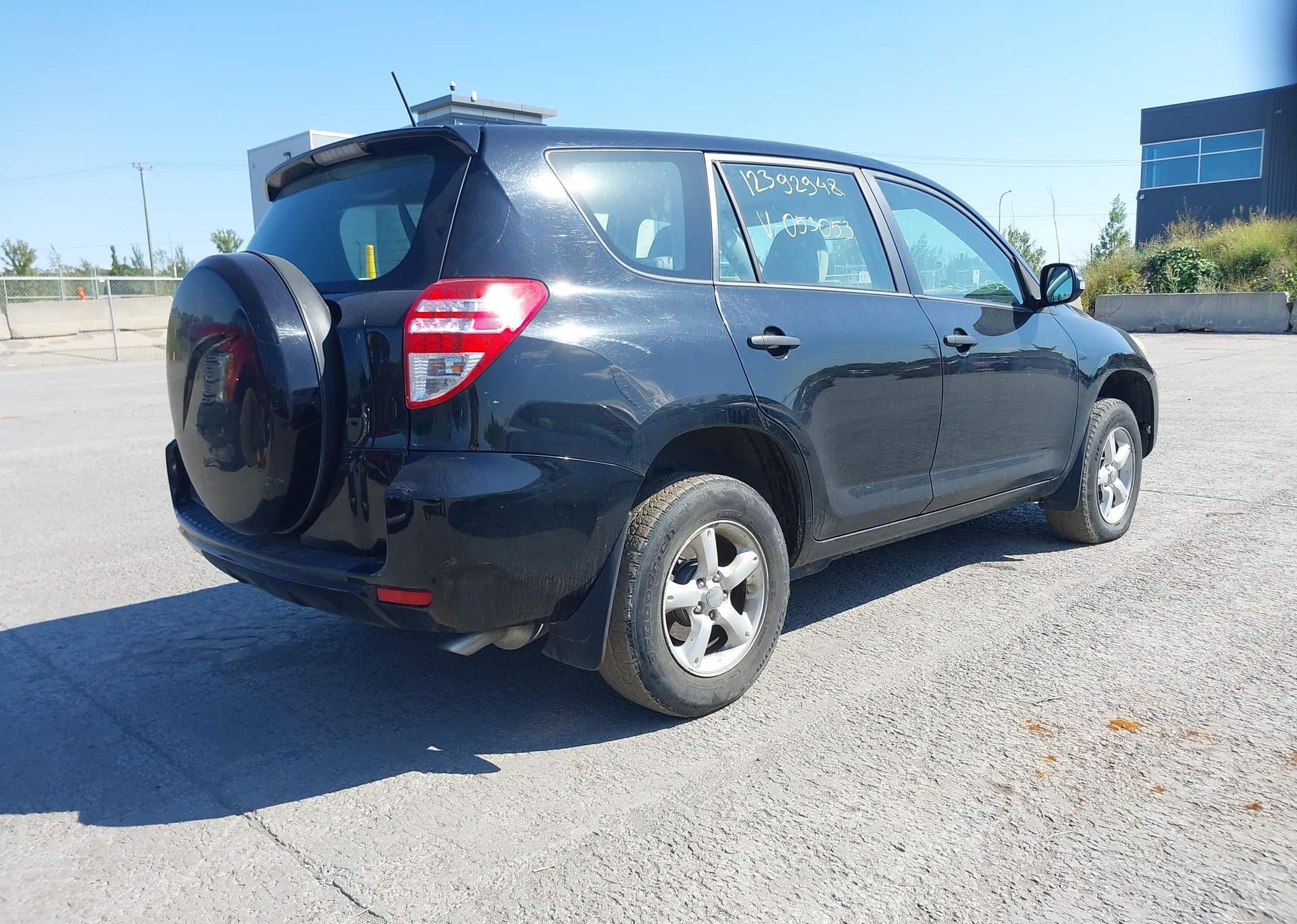 2011 TOYOTA RAV4