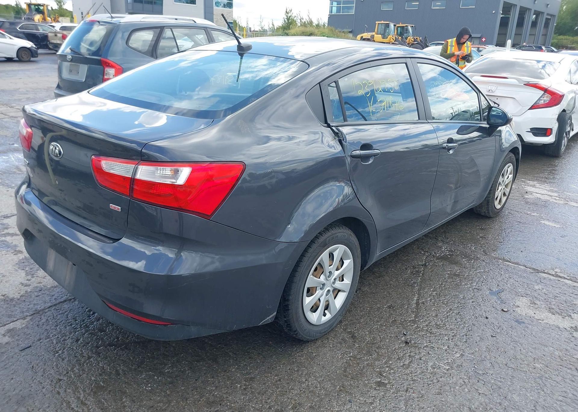 2016 KIA RIO LX