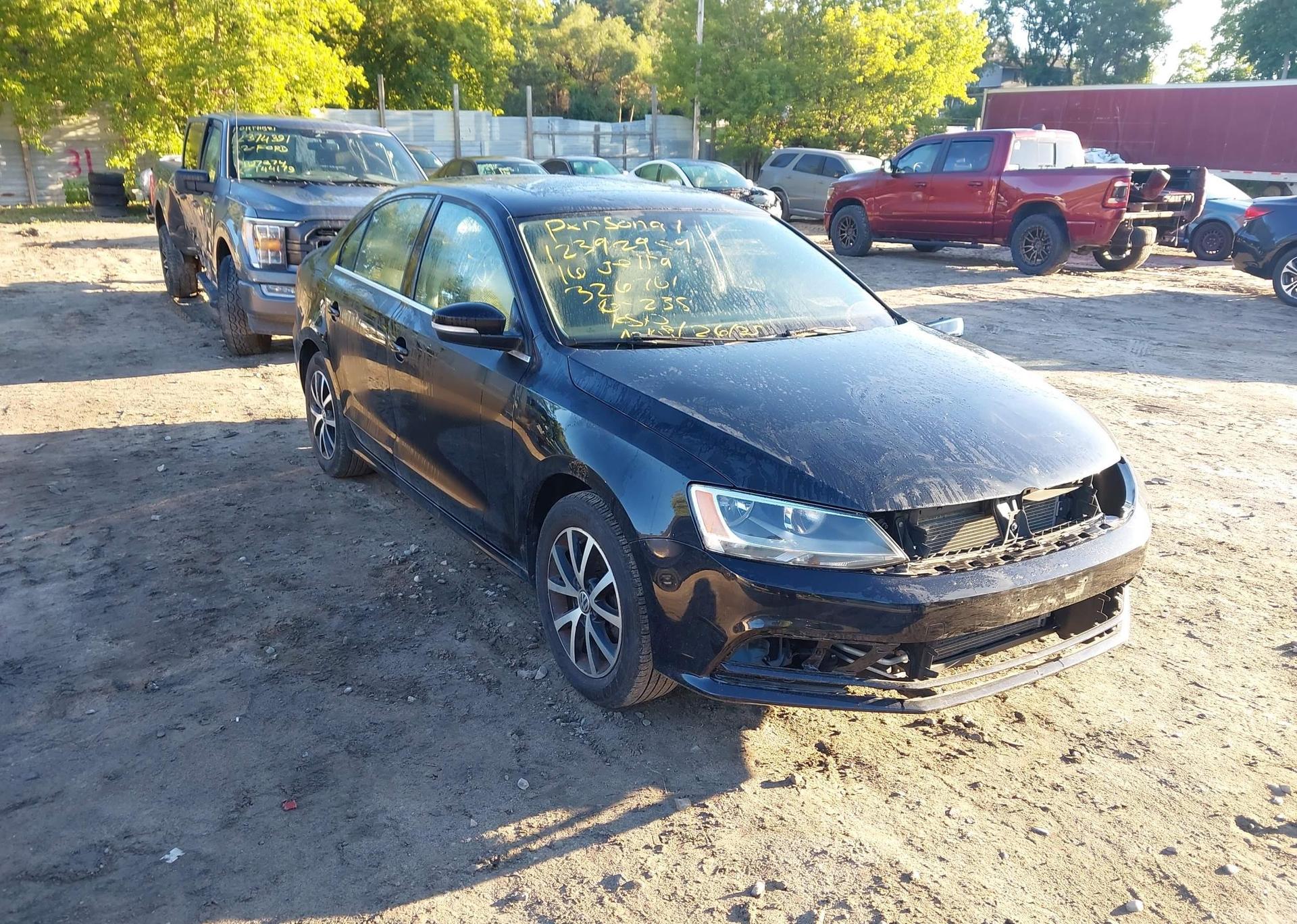 2016 VOLKSWAGEN JETTA SE