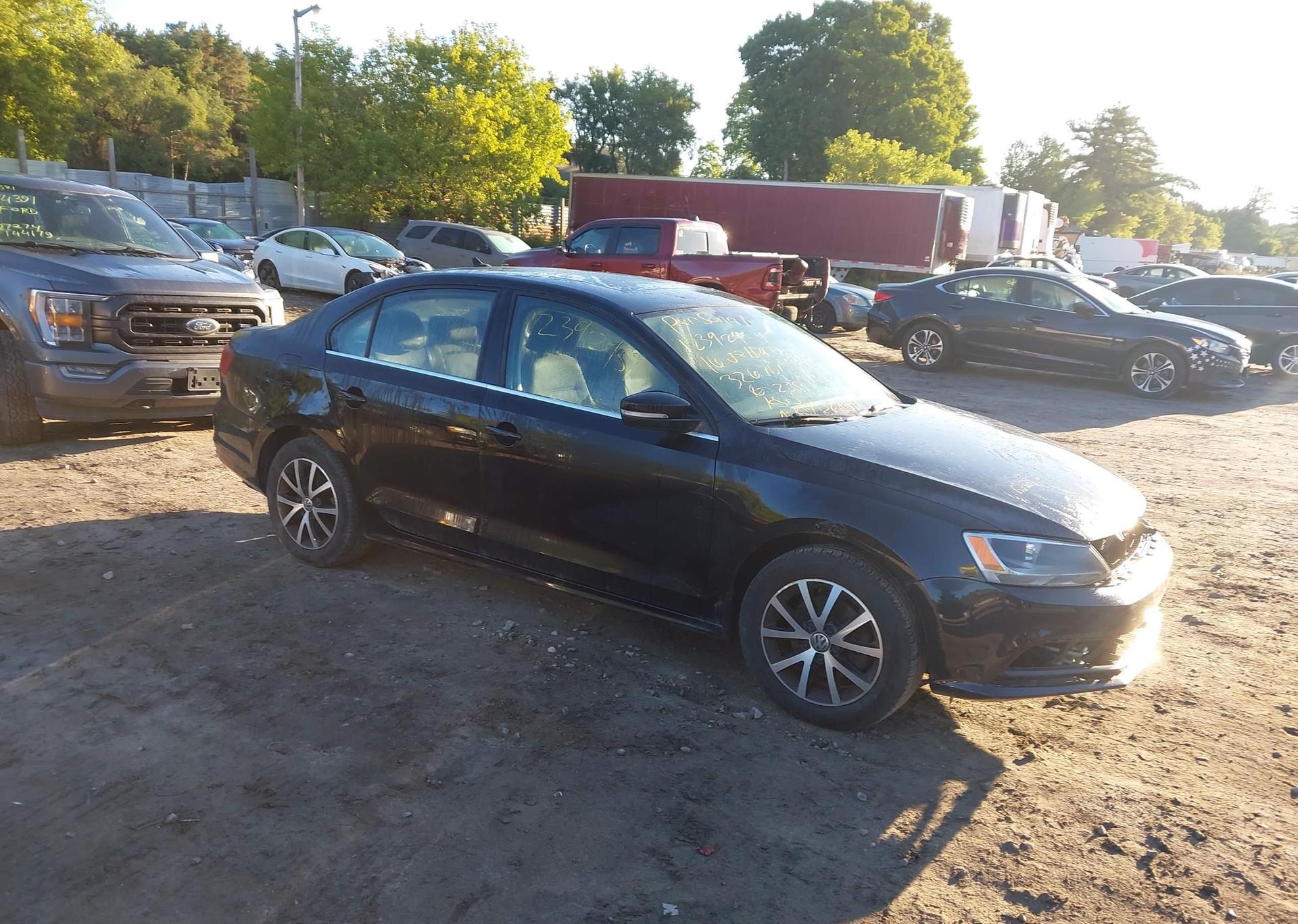 2016 VOLKSWAGEN JETTA SE