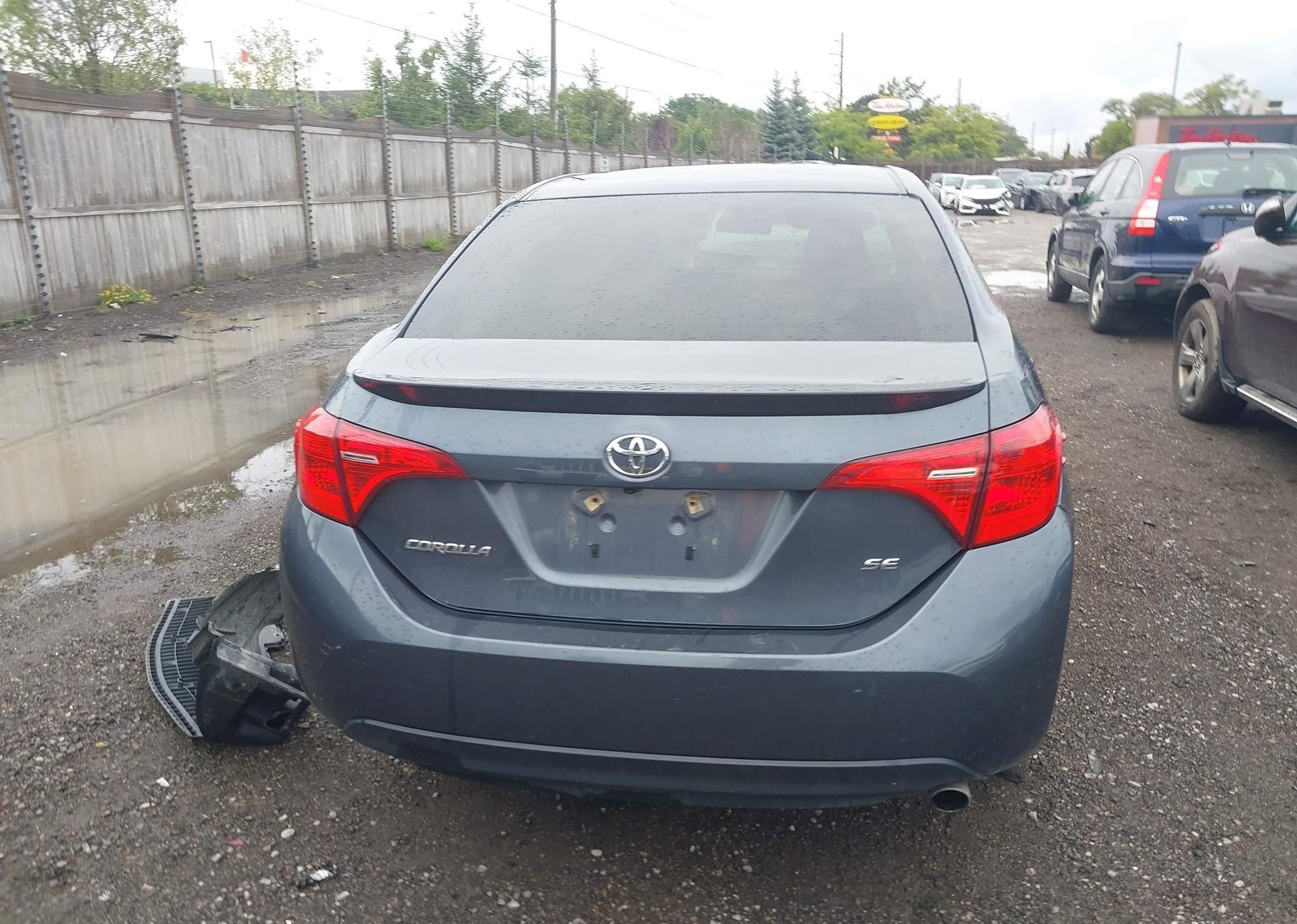 2017 TOYOTA COROLLA