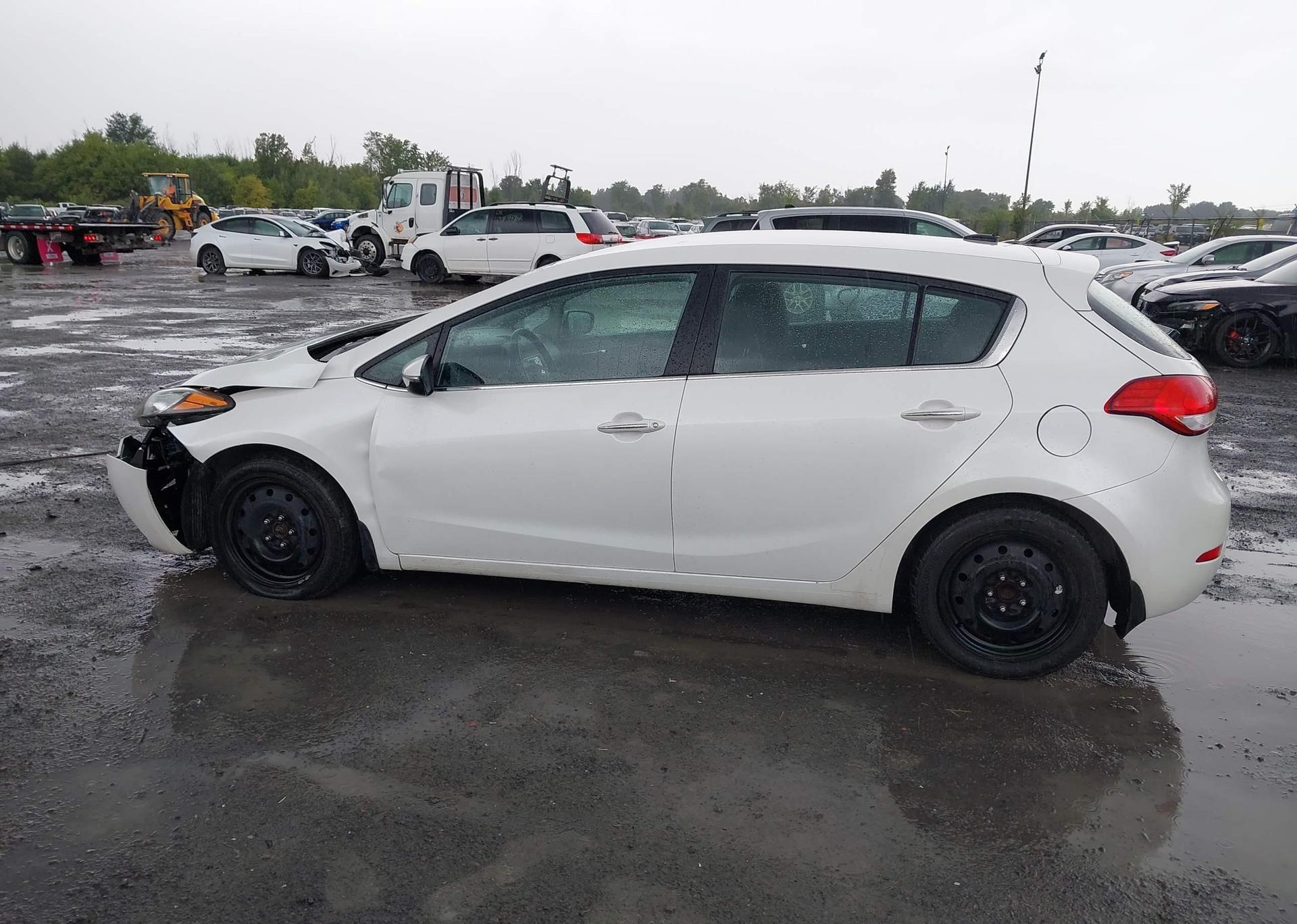 2016 KIA FORTE 2.0L EX