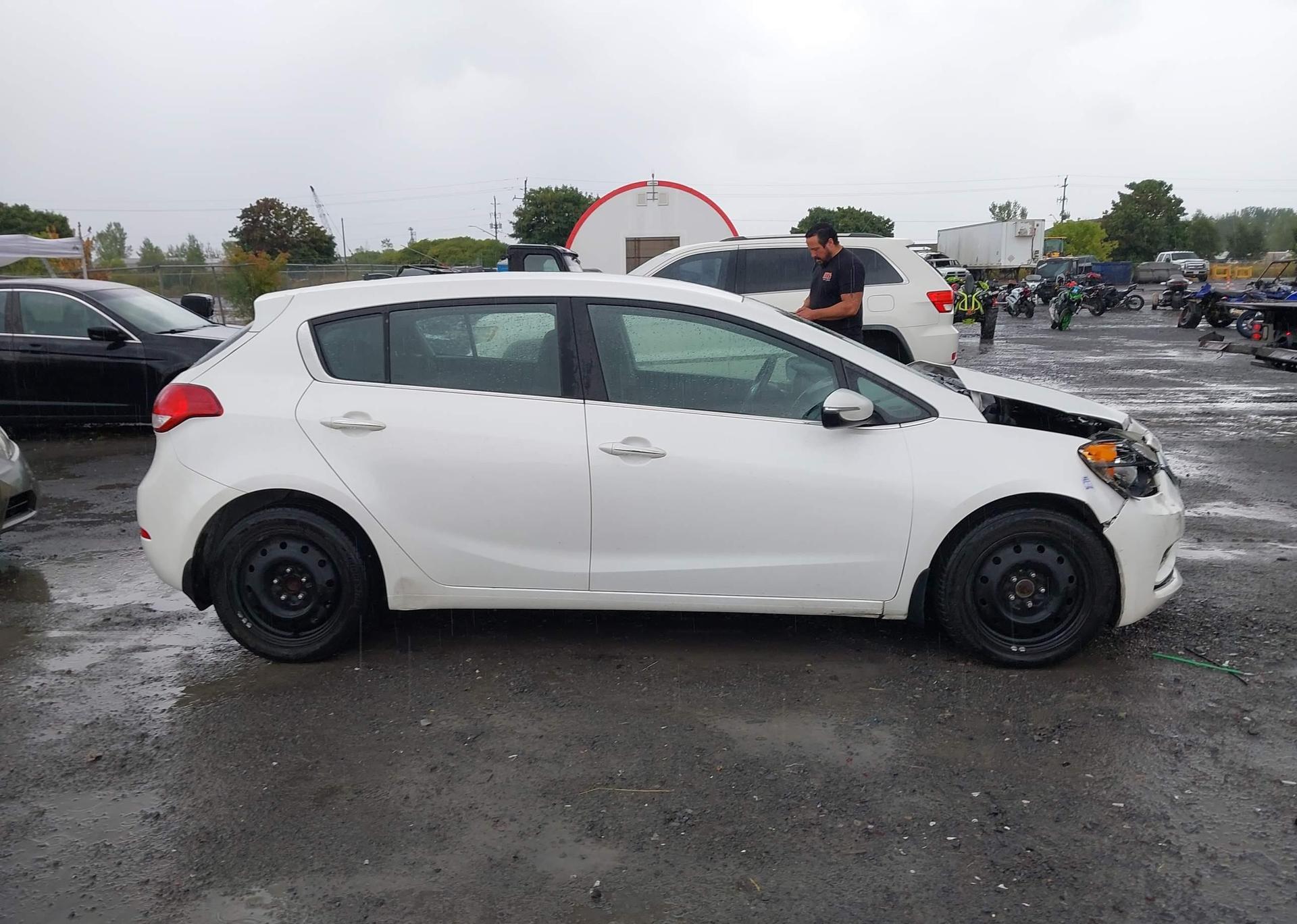 2016 KIA FORTE 2.0L EX