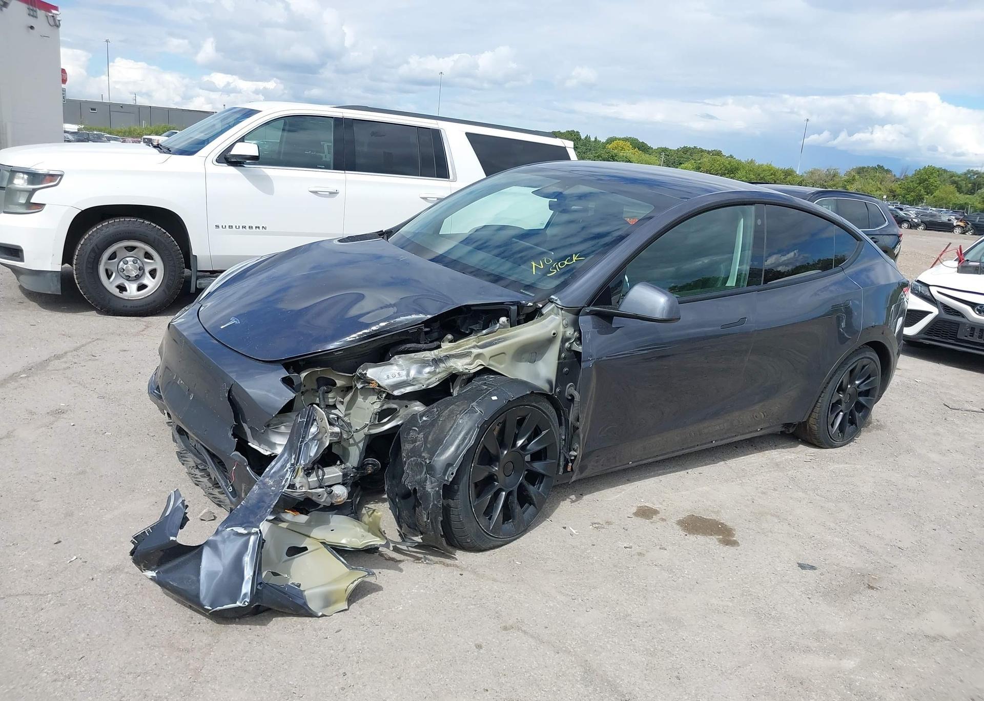 2022 TESLA MODEL Y