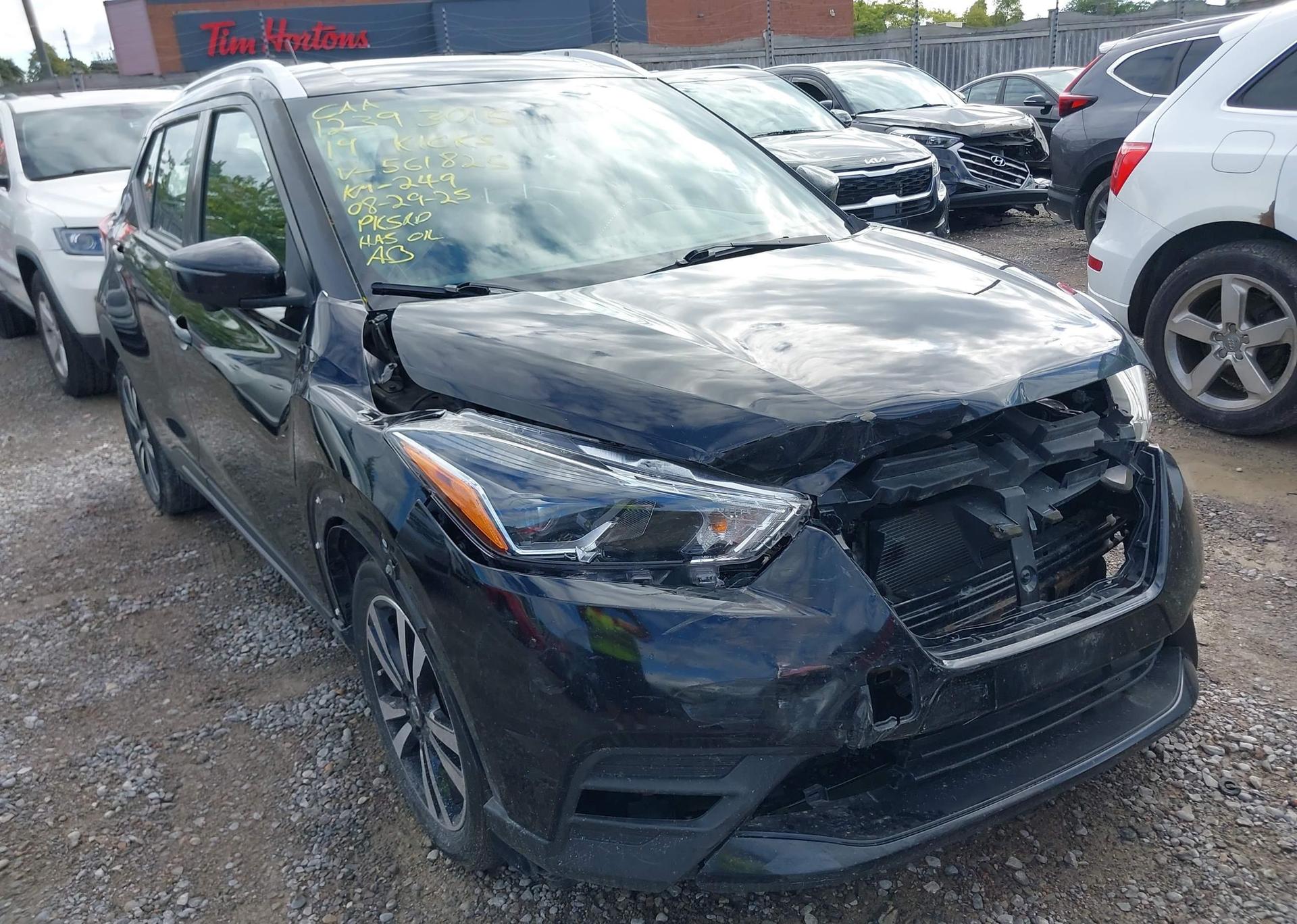 2019 NISSAN KICKS S