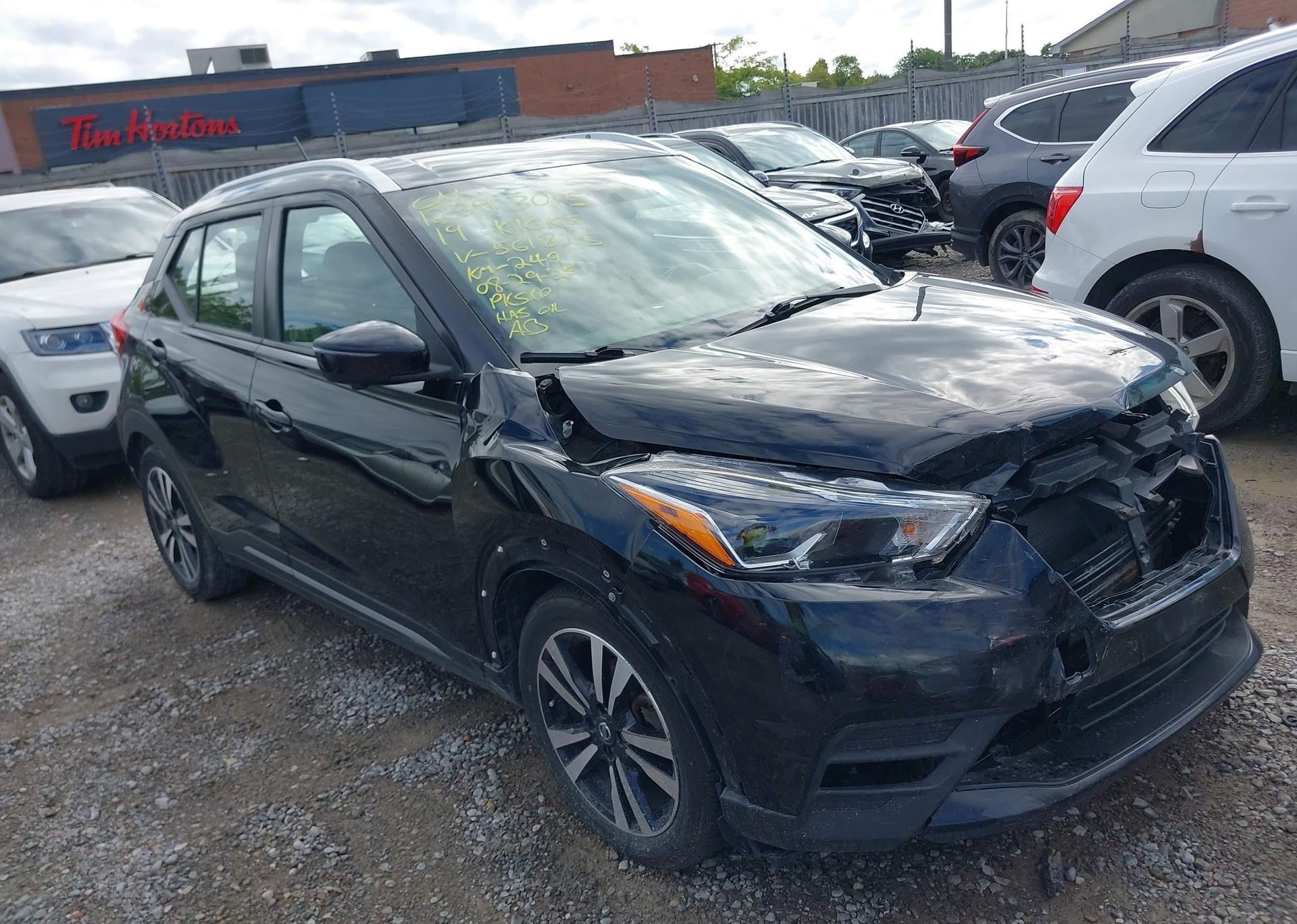 2019 NISSAN KICKS S