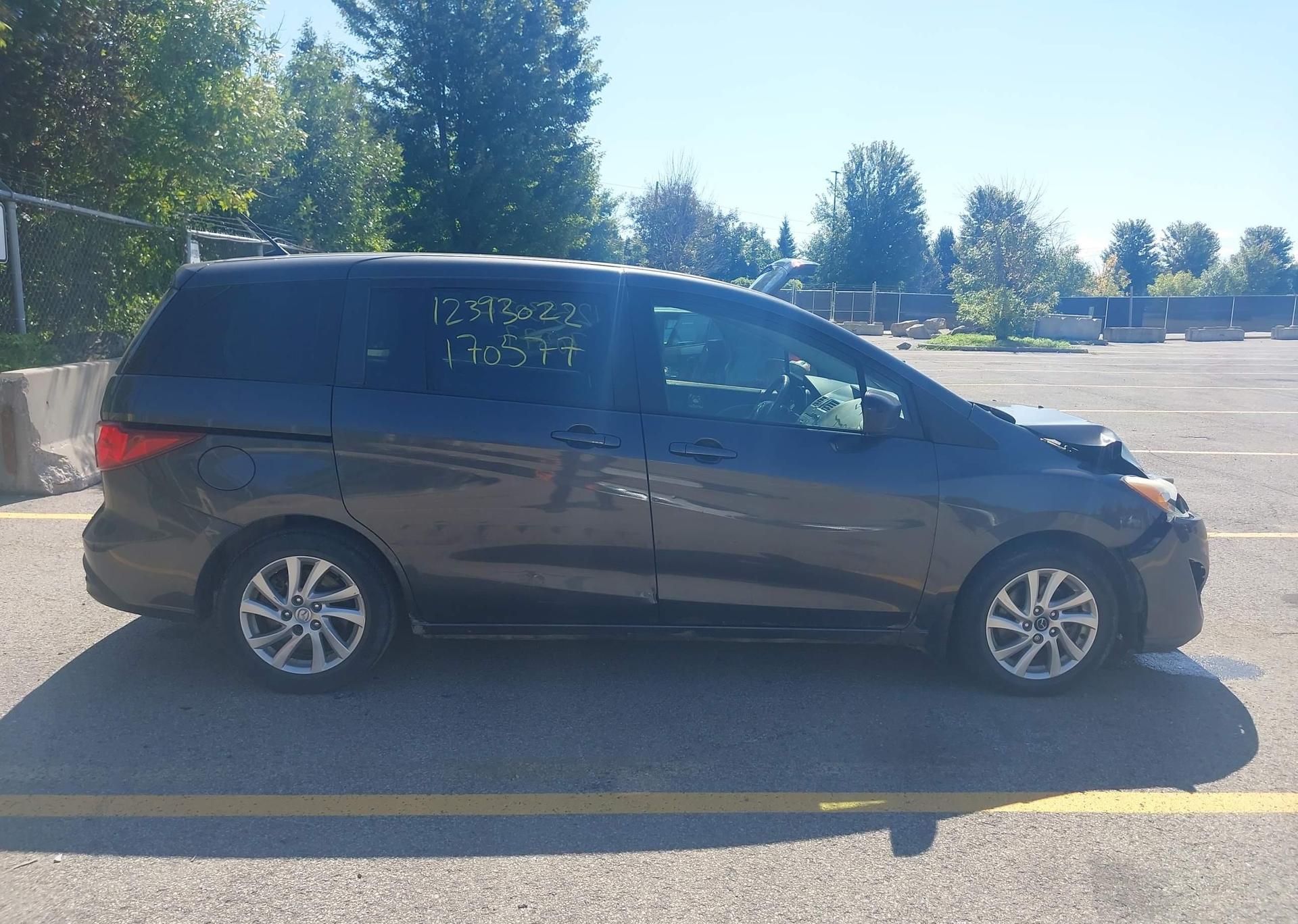 2014 MAZDA MAZDA5 GS
