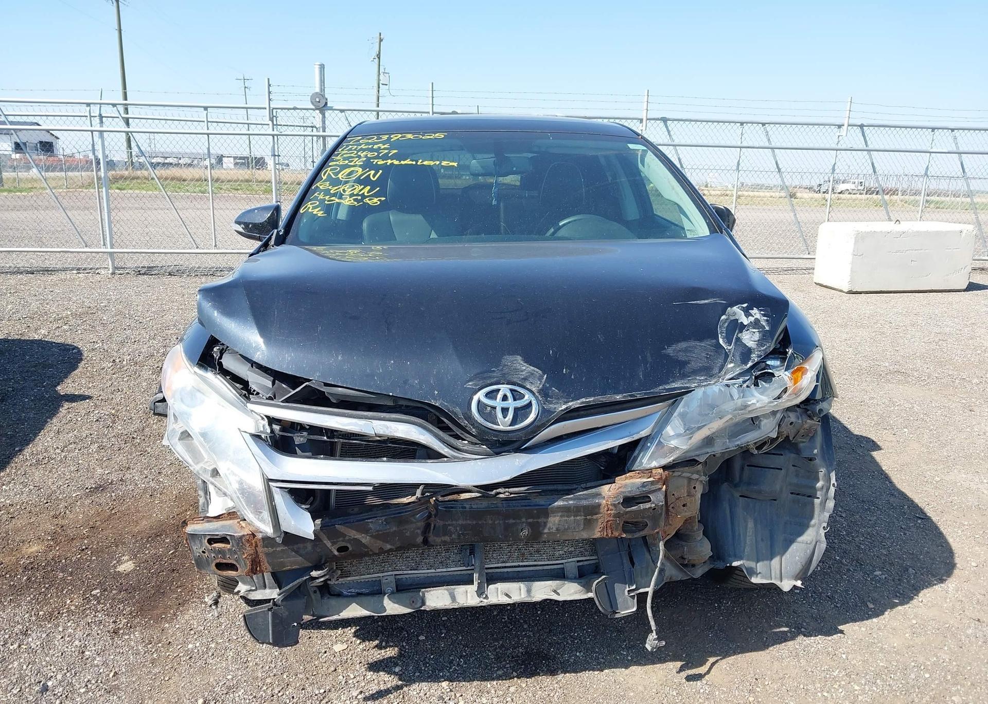 2016 TOYOTA VENZA XLE