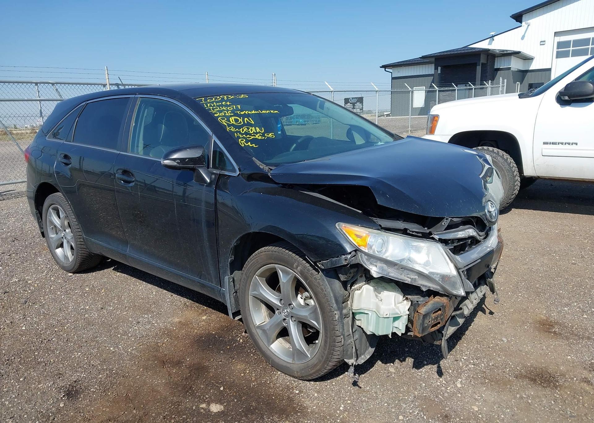 2016 TOYOTA VENZA XLE