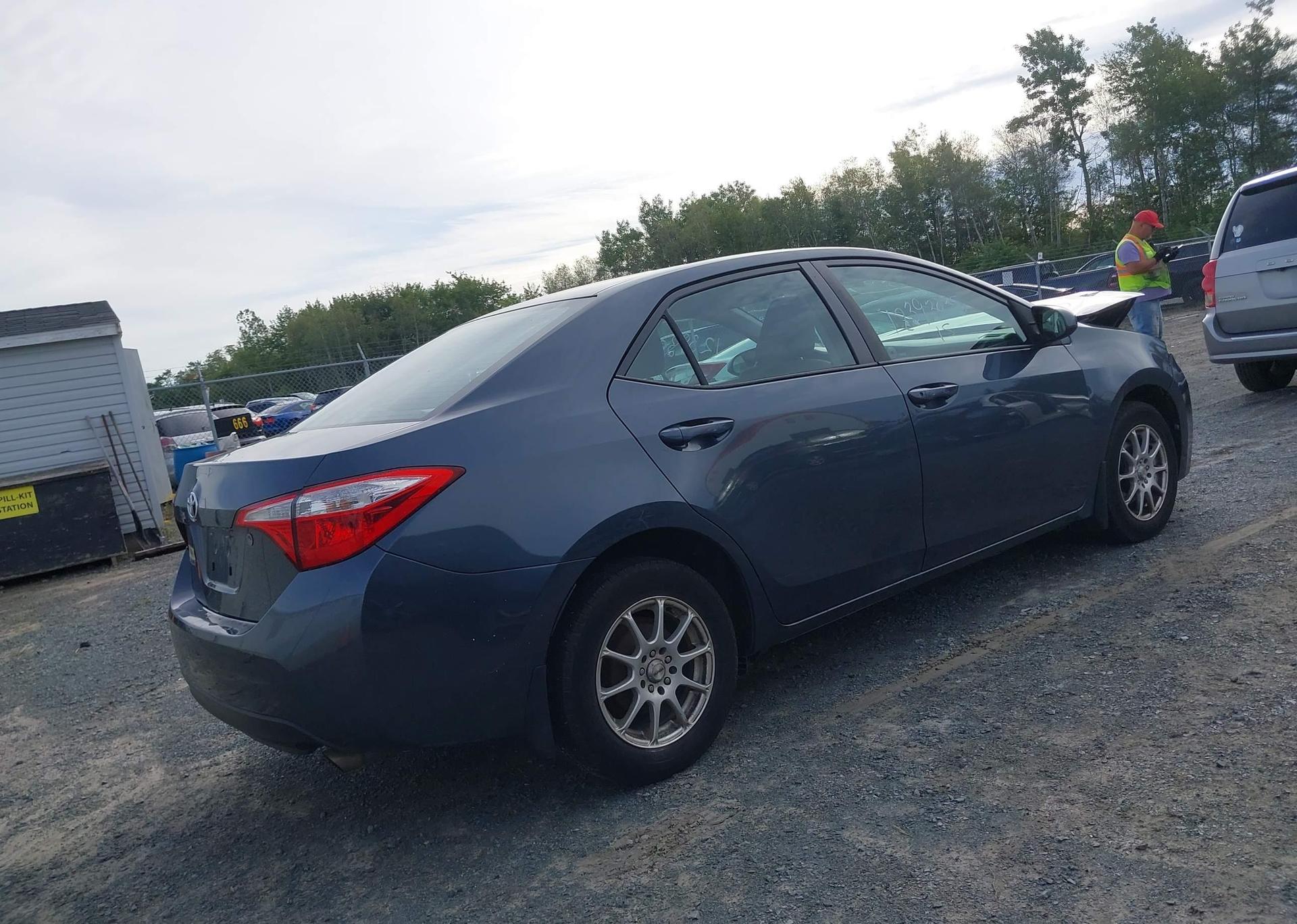 2015 TOYOTA COROLLA CE