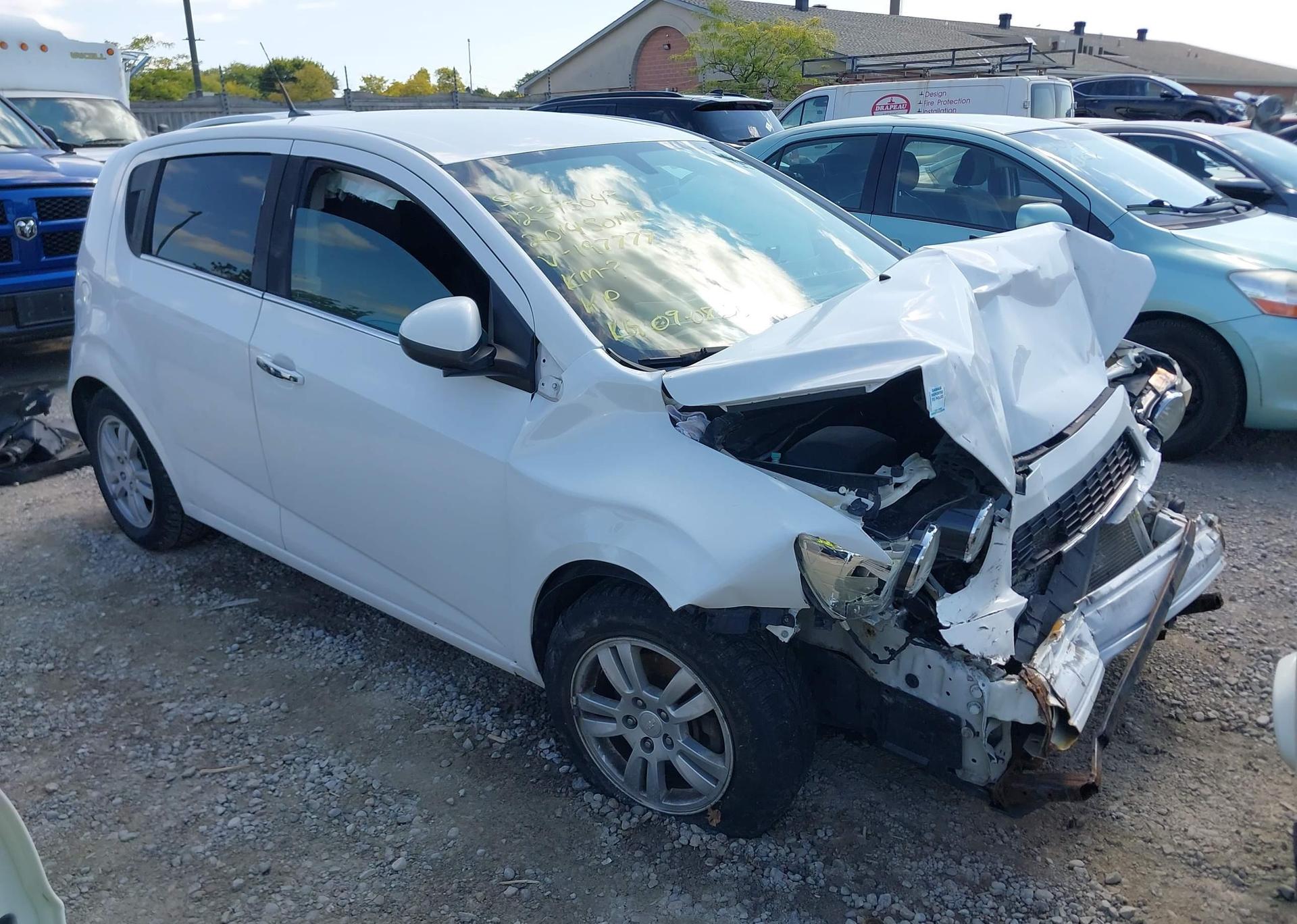 2014 CHEVROLET SONIC LT AUTO