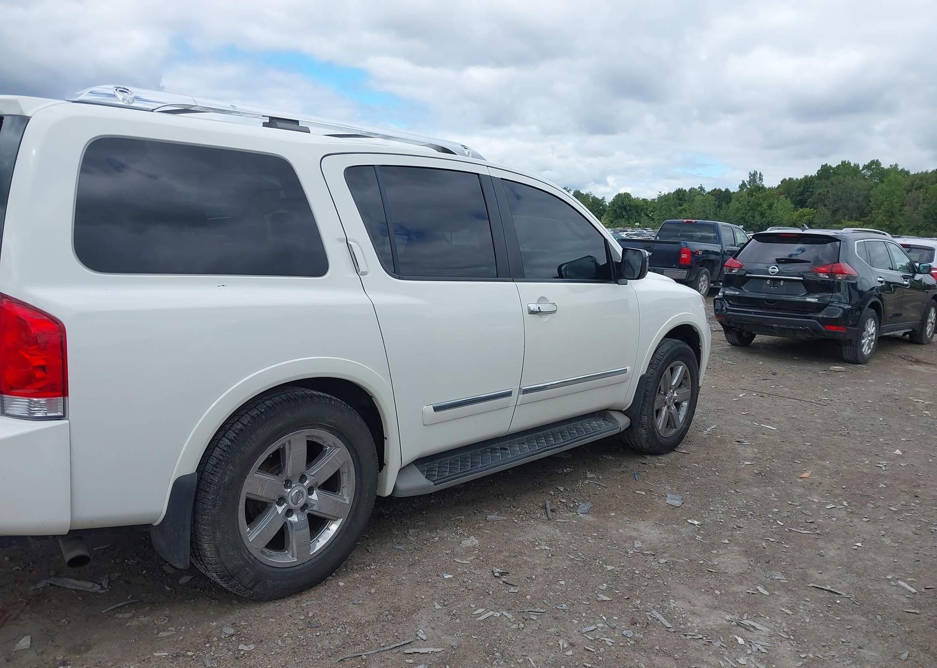 2011 NISSAN ARMADA PLATINUM